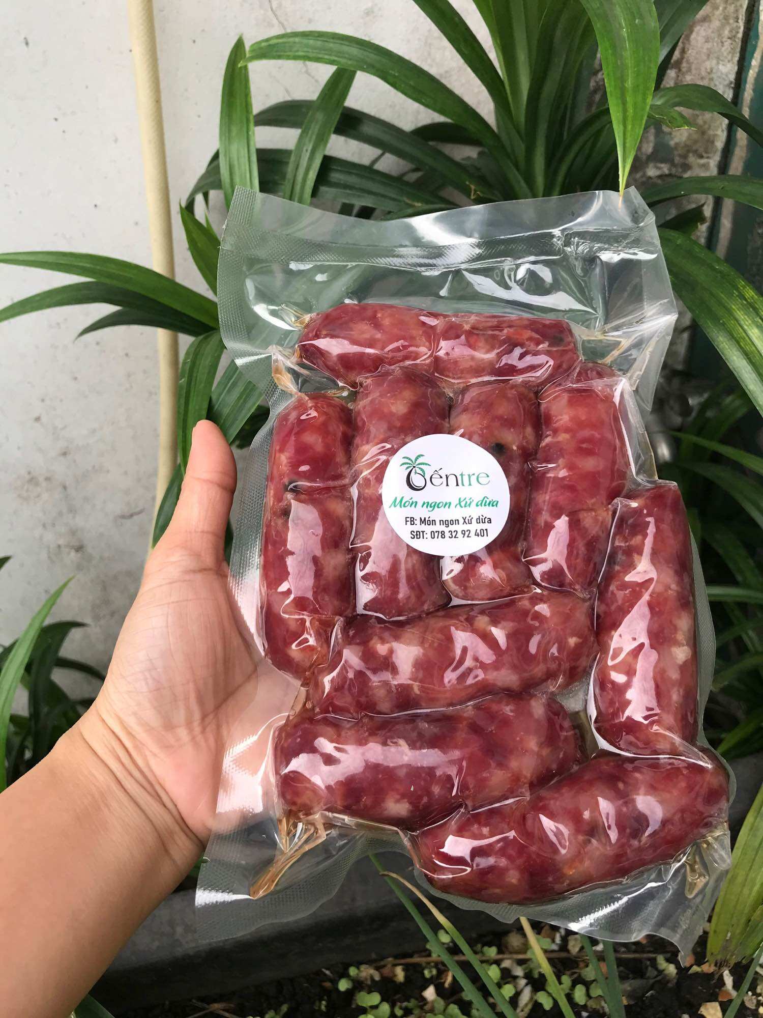 Lạp xưởng Bến Tre nhà làm - Nạc nhiều ít mỡ