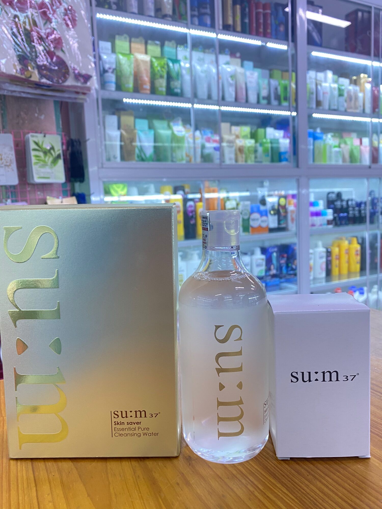 Nước tẩy trang su:m 37 400ml tặng kèm bông tẩy trang