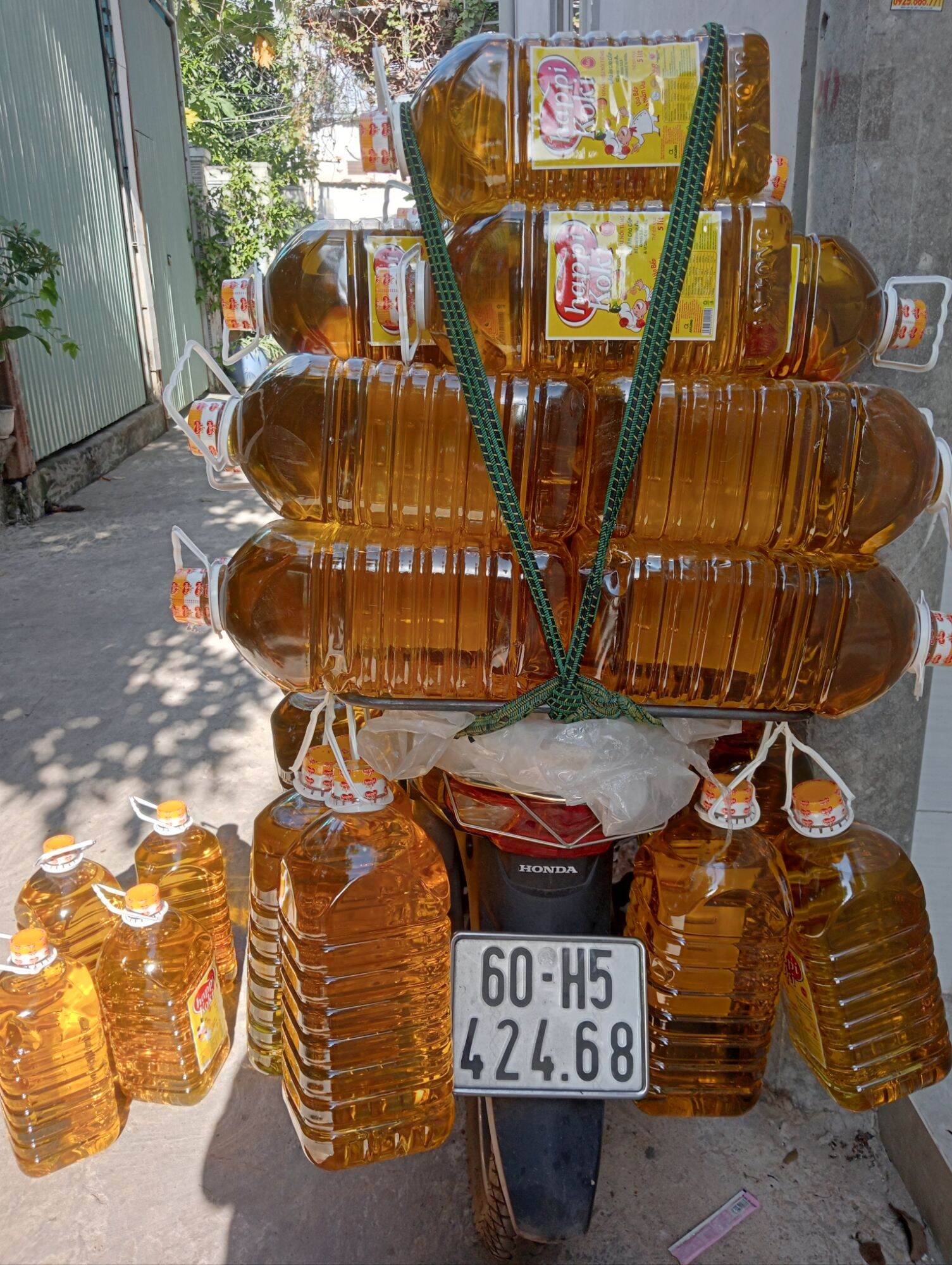 Dầu ăn happi Koki can 5 lít