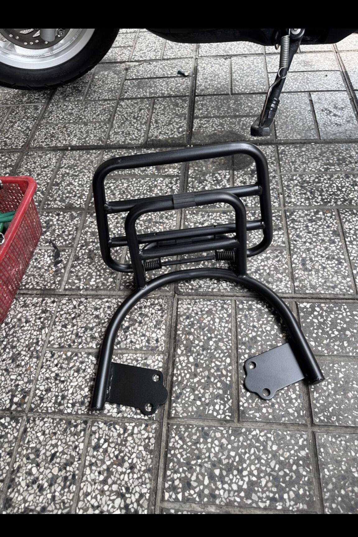 BAGA SAU TỰA LƯNG SCOOPY SƠN TĨNH ĐIỆN