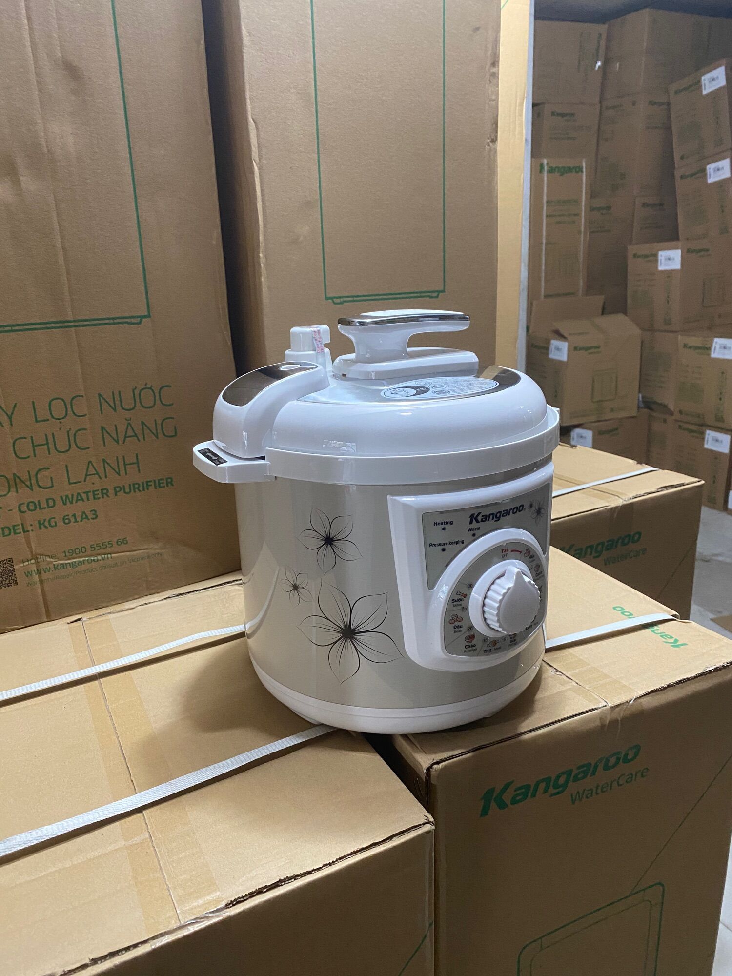 Nồi áp suất điện Kangaroo KG286 6l