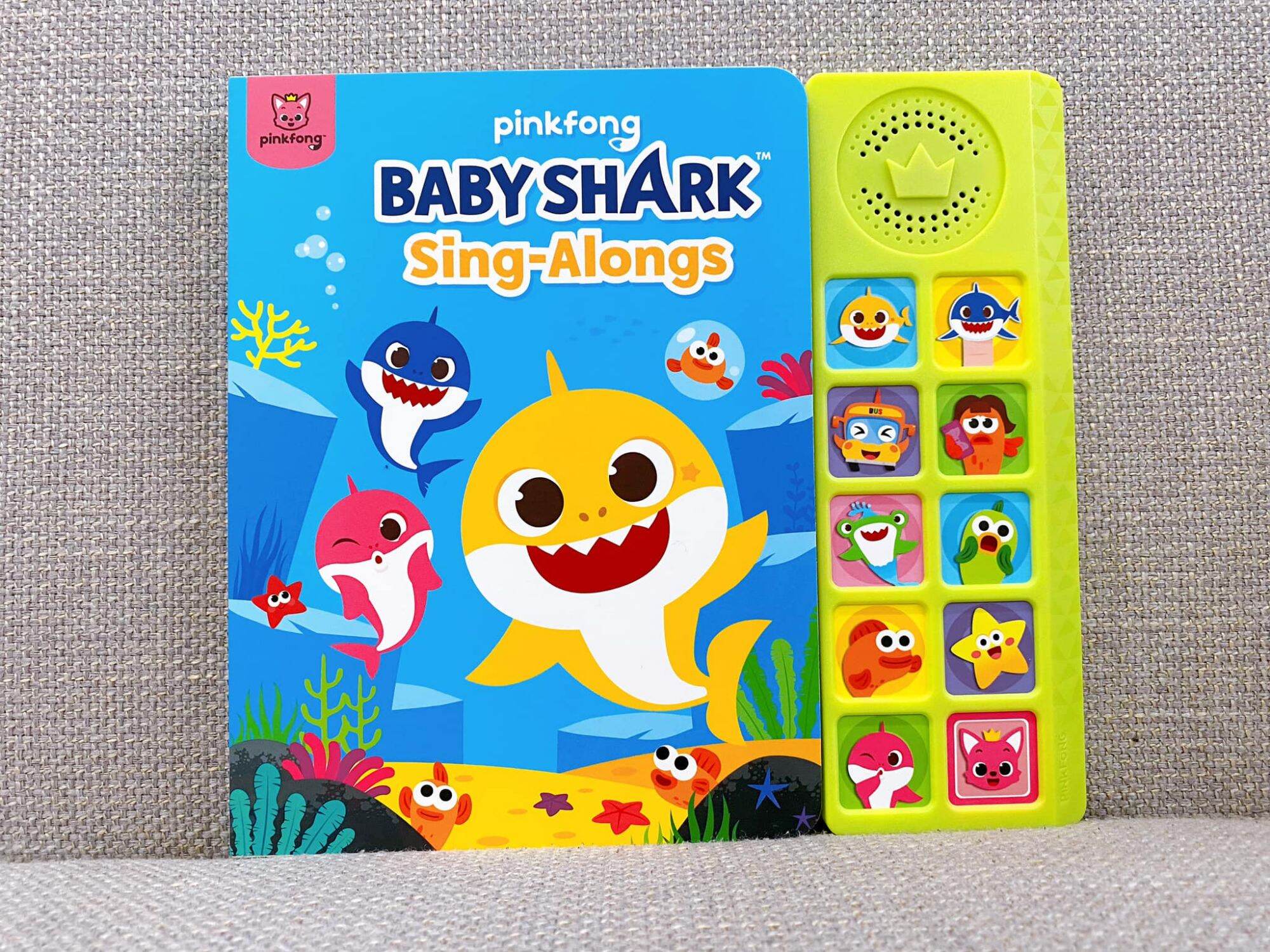 Baby shark sing along - sound book