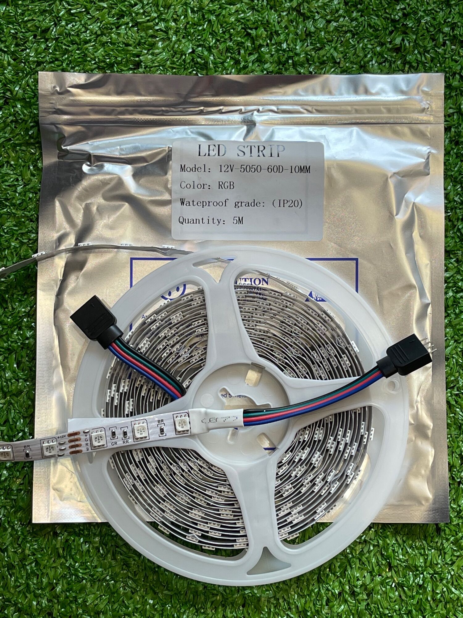 Led strip rgb 5050. led cuôn 5 mét rgb 5050 12v. 60 led / mét. led dán 12v 5050 rgb.