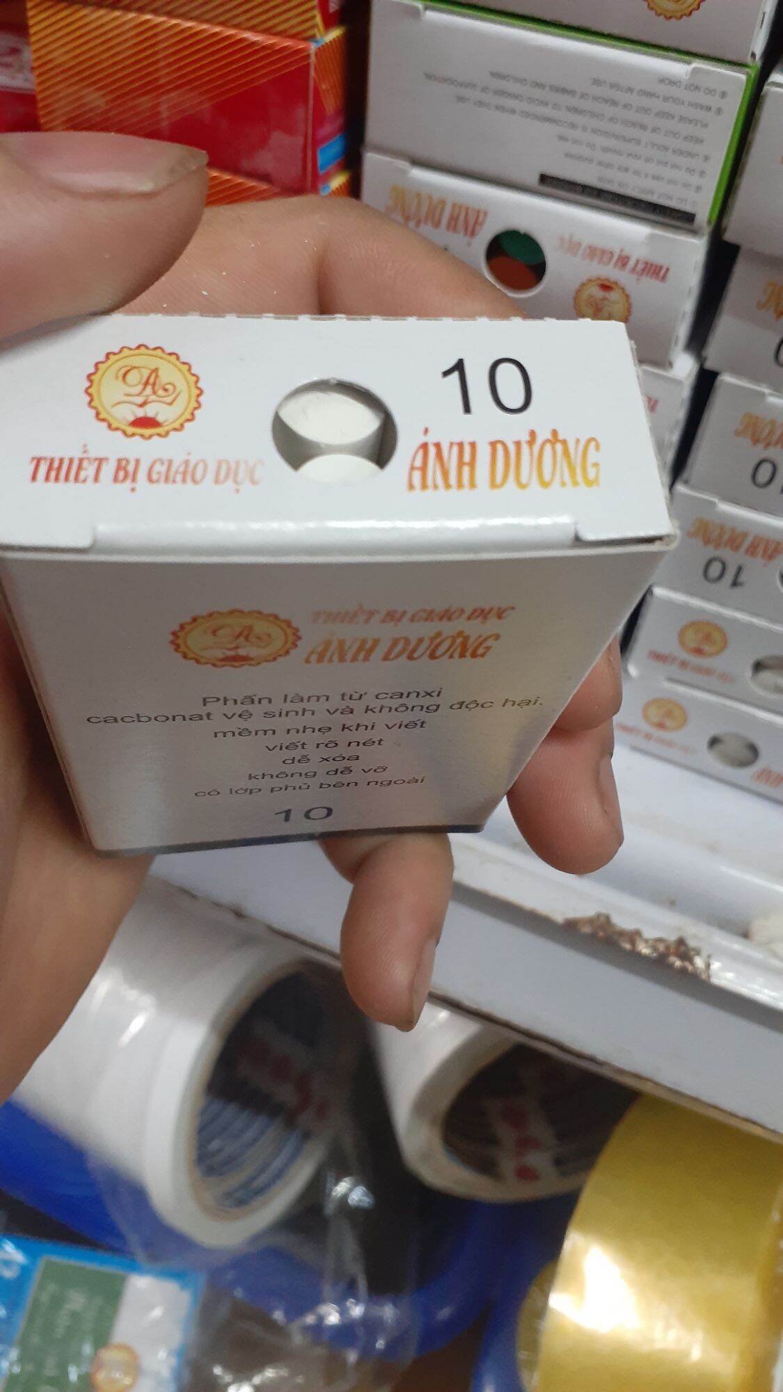 Phấn sạch canxi Ánh Dương trắng và màu