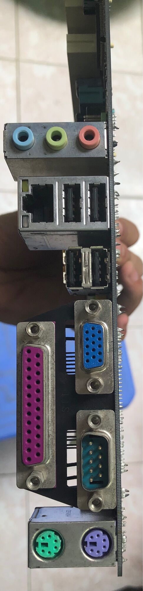 Main G31 Giga như mới kèm Fe, CPU và Fan