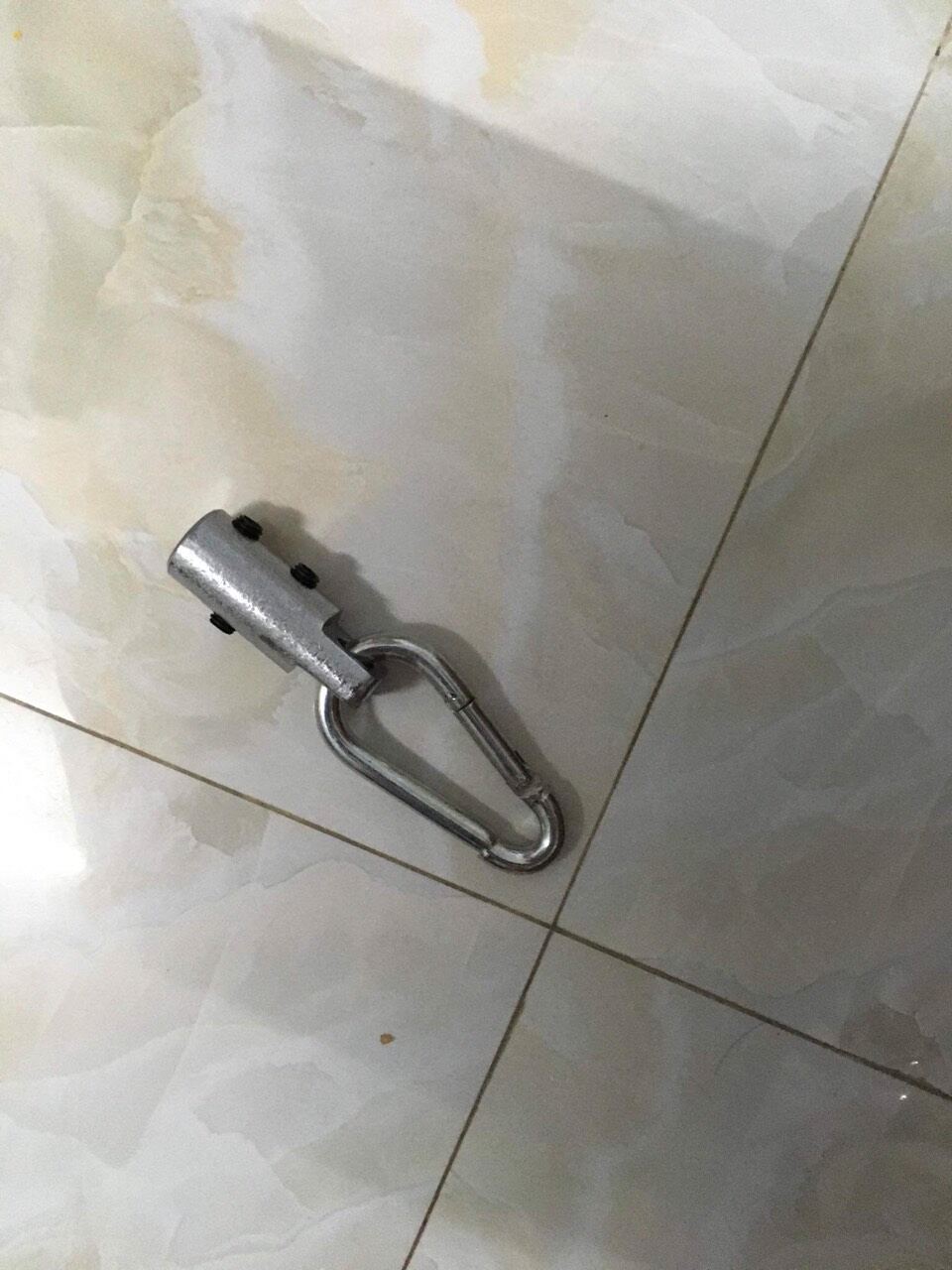 Chốt siết cáp 5ly và 6ly, tặng kèm móc 8ly.