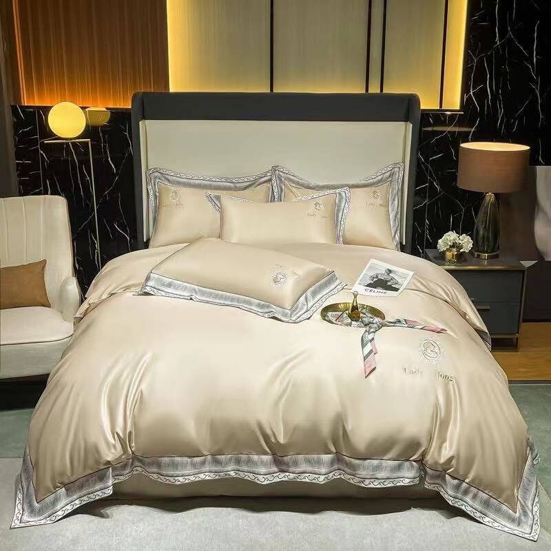 Bộ chăn ga gối cotton lụa gồm 4 món