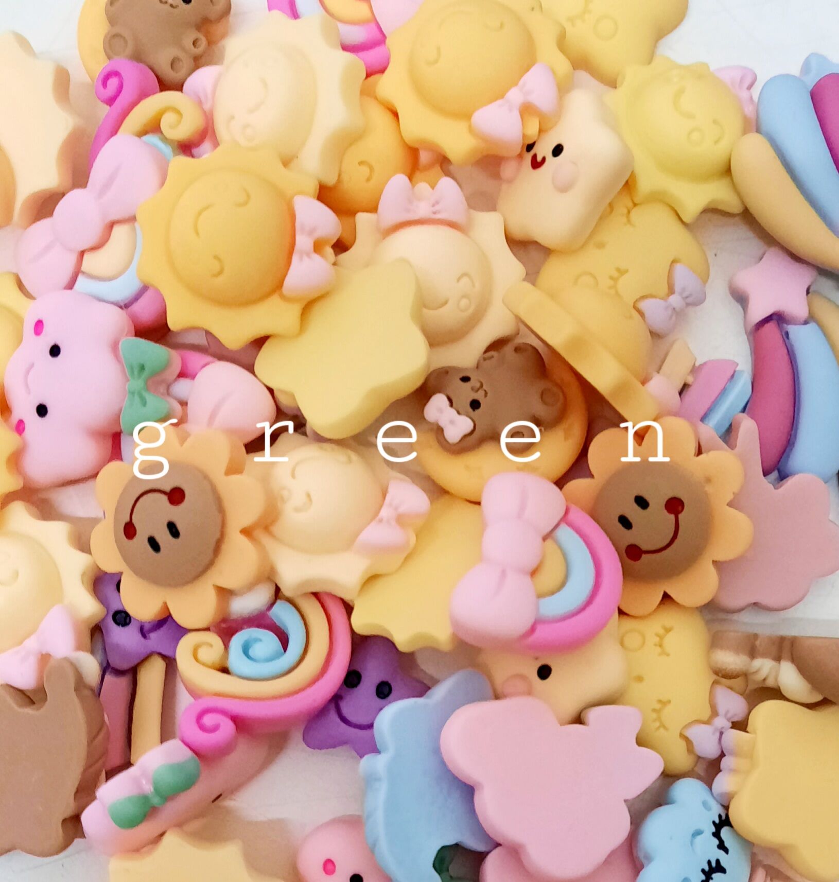 Sỉ 100 cái charm slime bầu trời dụng cụ charm phụ kiện trang trí hình sky