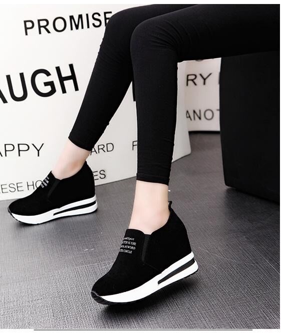 GIÀY SNEAKER ĐẾ ĐỘN PHONG CÁCH HÀN