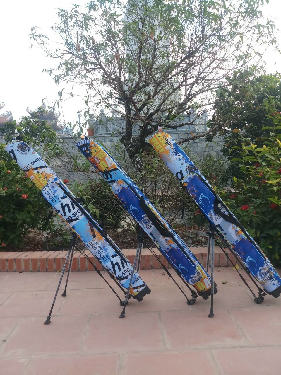 Bao đựng cần câu loang đại dương 2 ngăn 1m25 dạng cứng có chân cao cấp