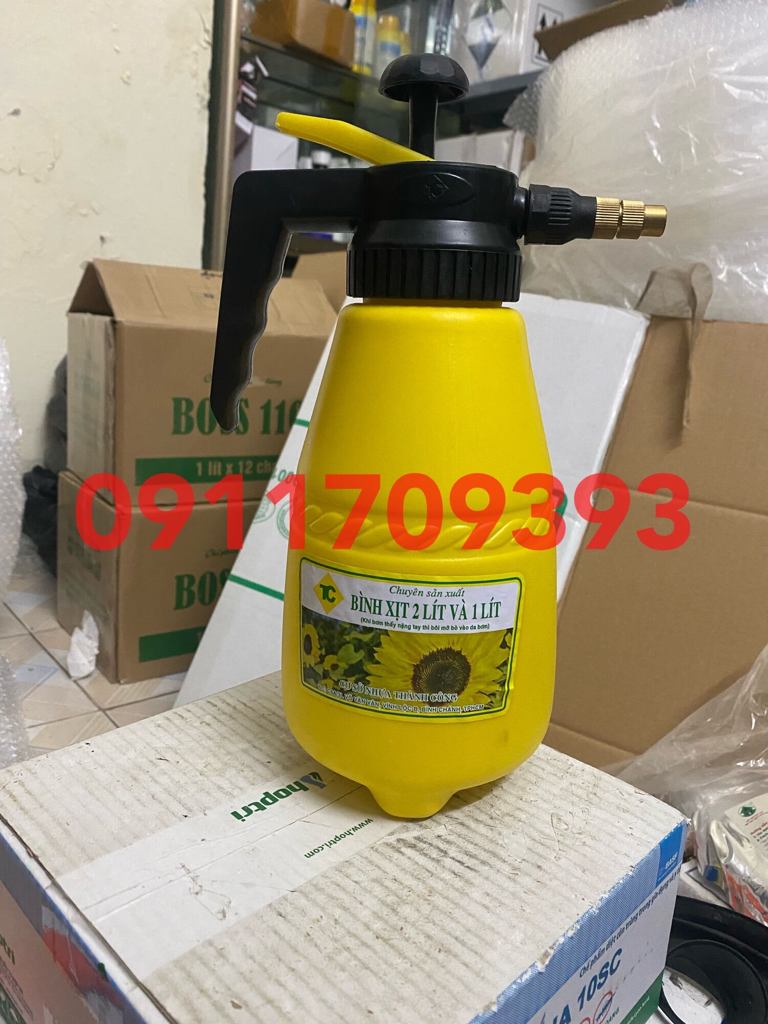 Bình tưới cây , bình phun sương