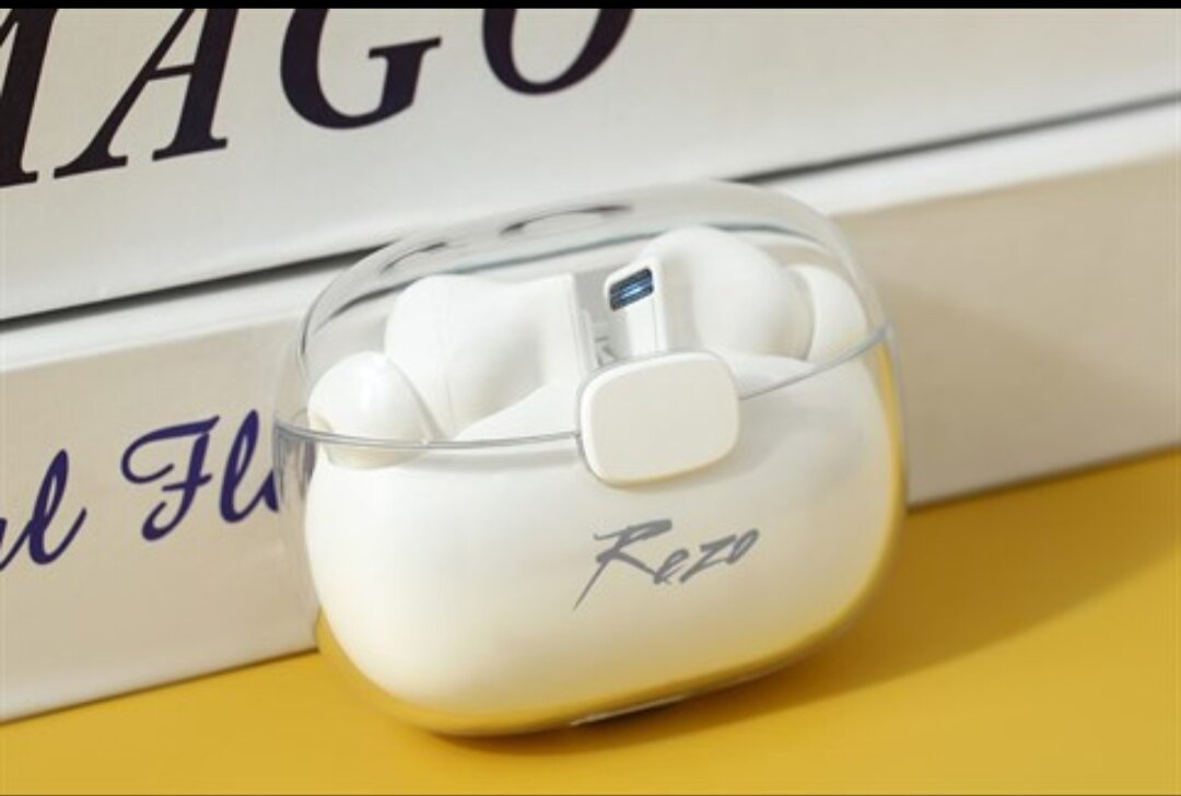 Tai nghe Bluetooth True Wireless Rezo Air Hàng trưng bày 99%