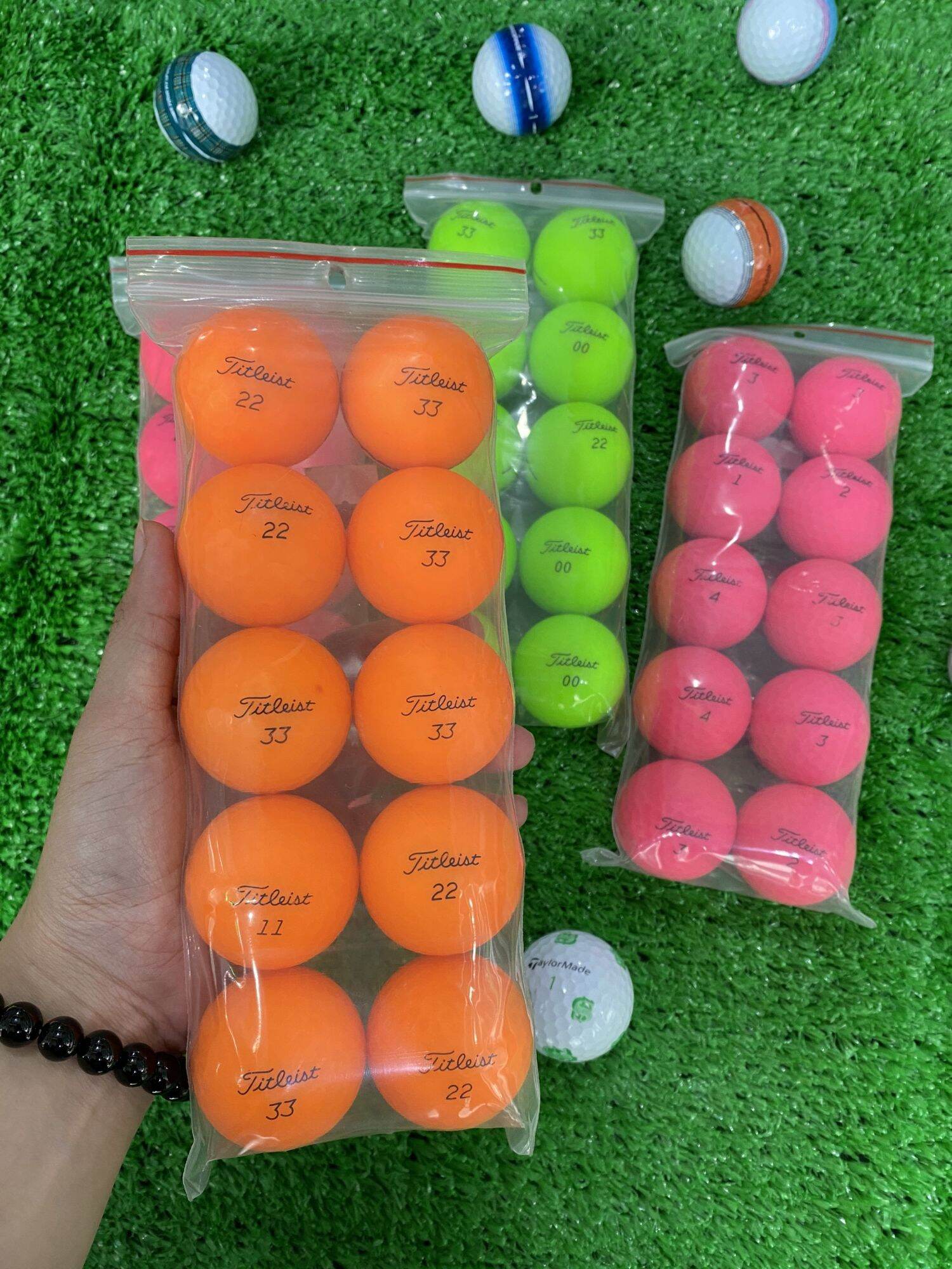 (Túi 10 quả) Bóng Golf TITLEIST màu nhám