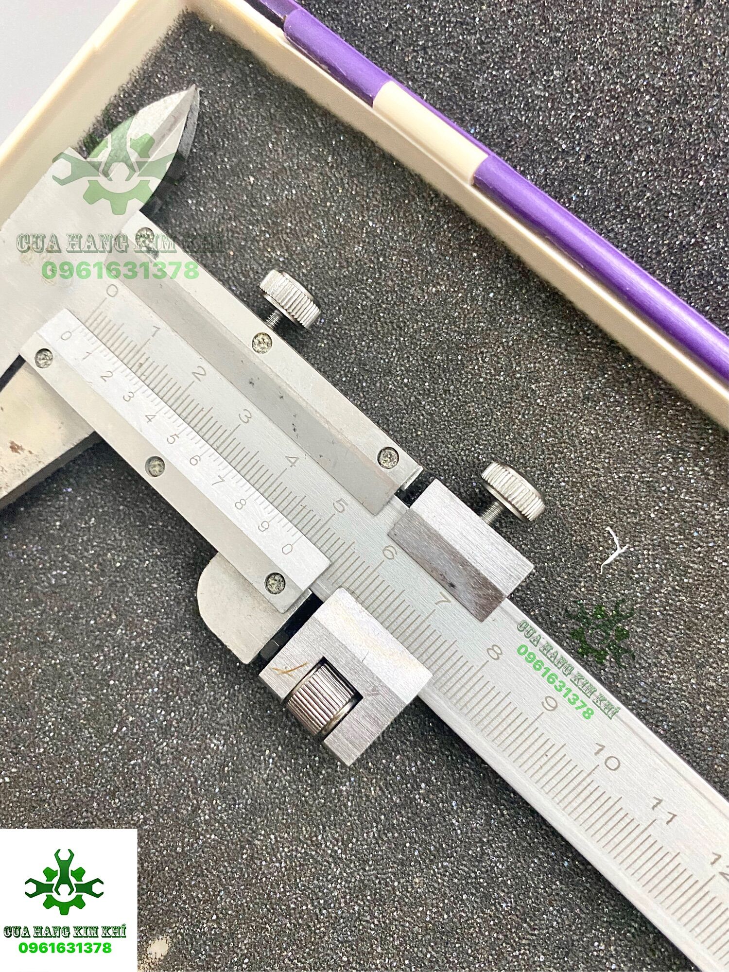 Thước kẹp, cặp cơ khí 300mm 555