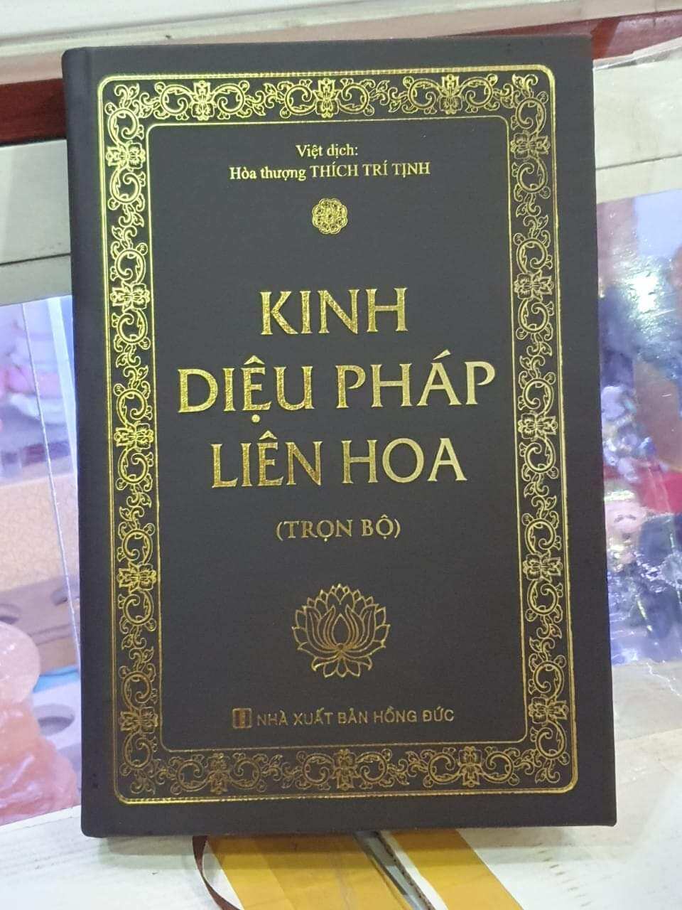 Kinh pháp hoa bìa cứng