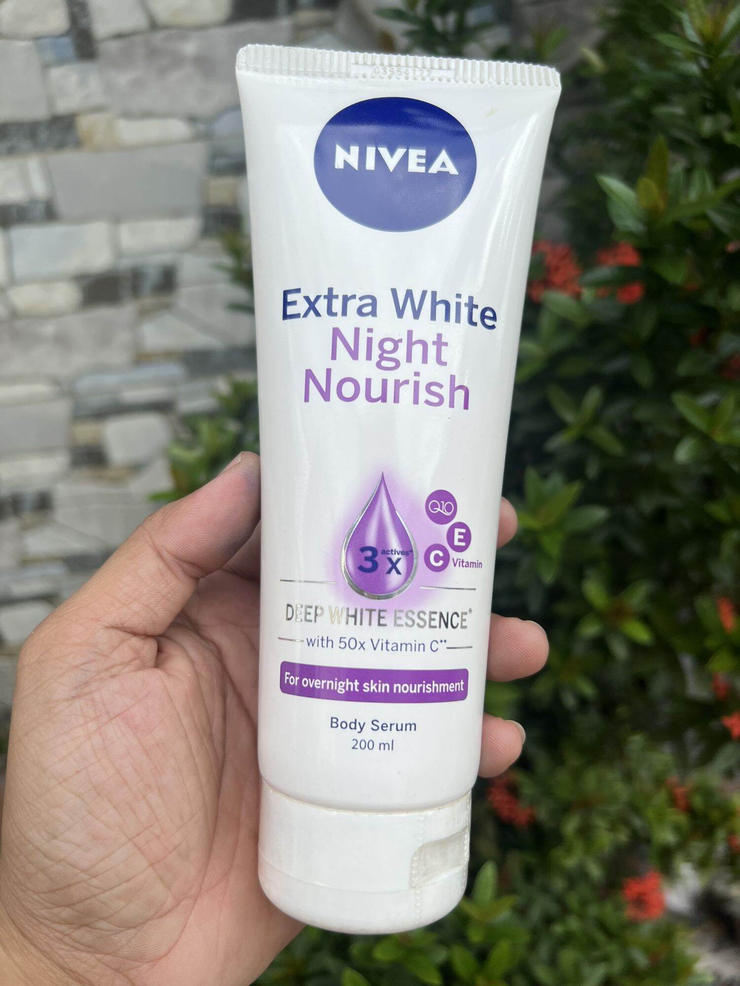 Serum dưỡng thể nivea ban đêm