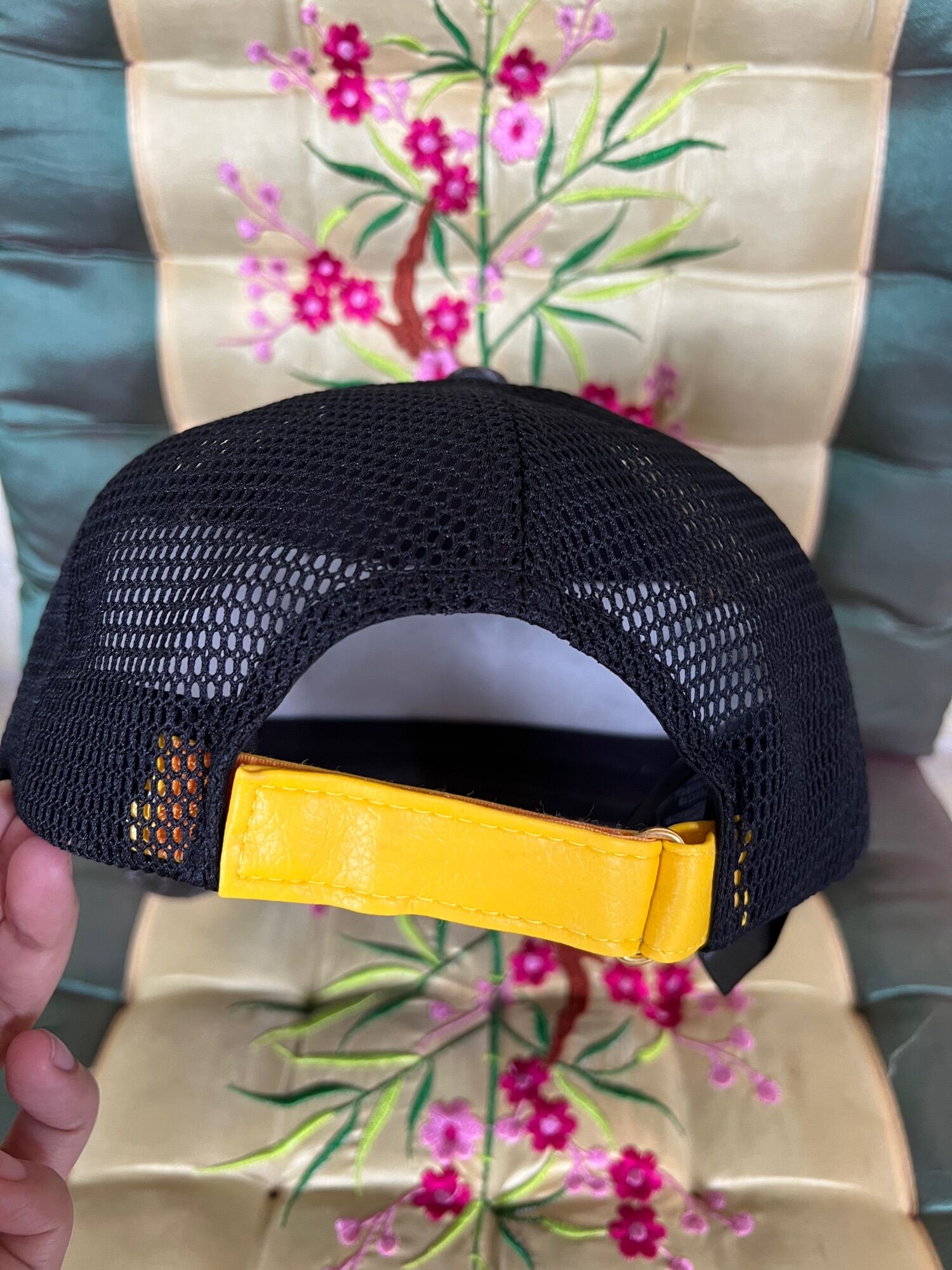 mũ lưỡi trai gu cci mác hổ sắt hàng spf