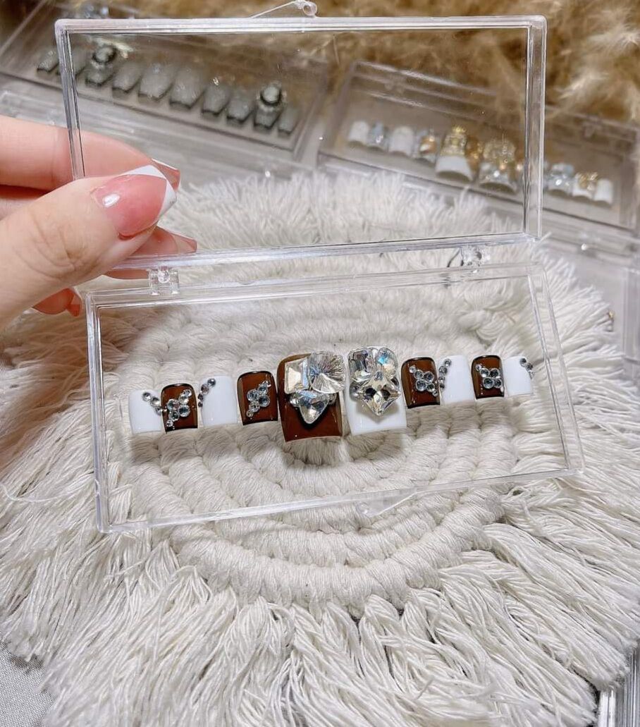Nailbox chân thiết kế  , móng úp chân gắn đá - mã 4