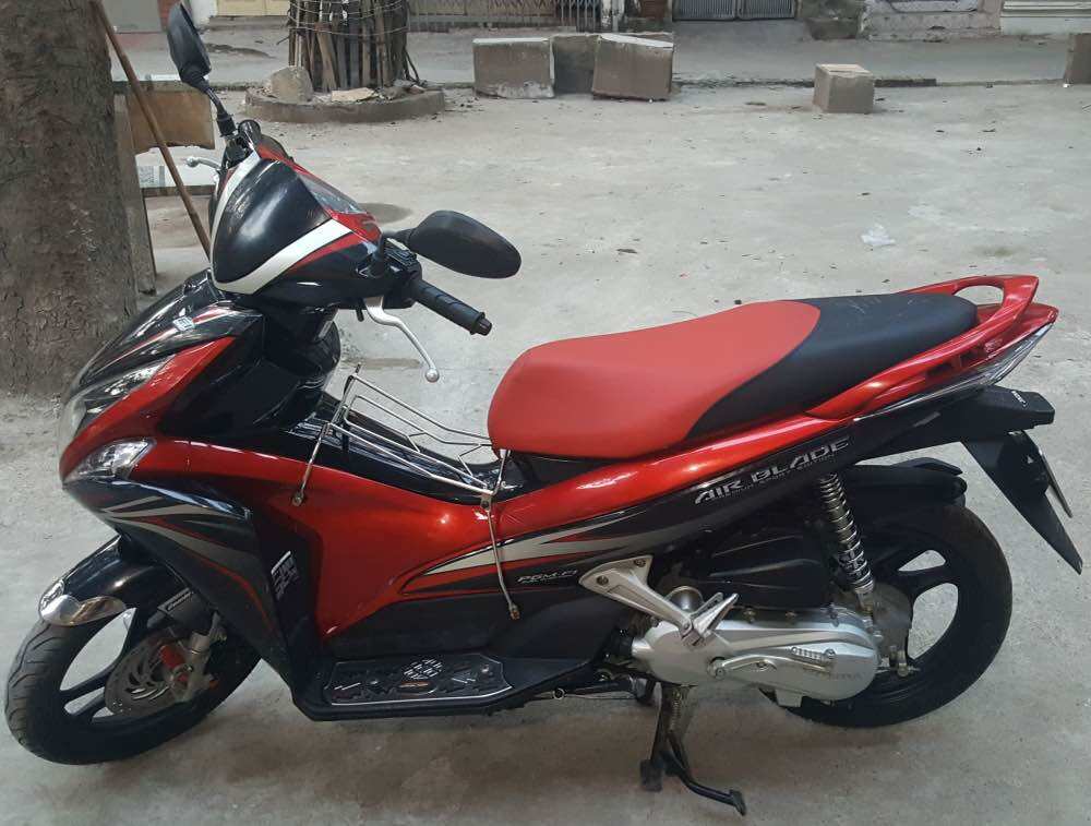 Baga võng trước giữa xe AB Air blade 2011 -2012 (inox 10ly)