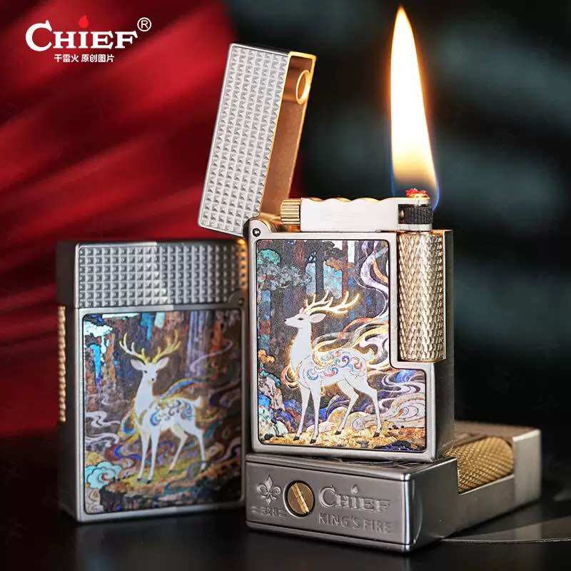 Bật lửa chief z328 cơ chế quẹt ngang from lùn chủ đề đẹp