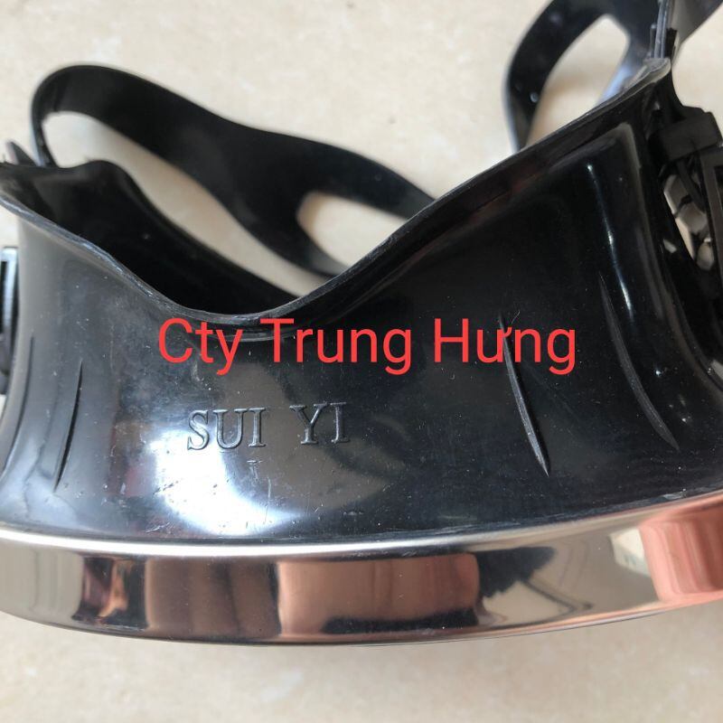 Kính lặn cao cấp chuyên dụng