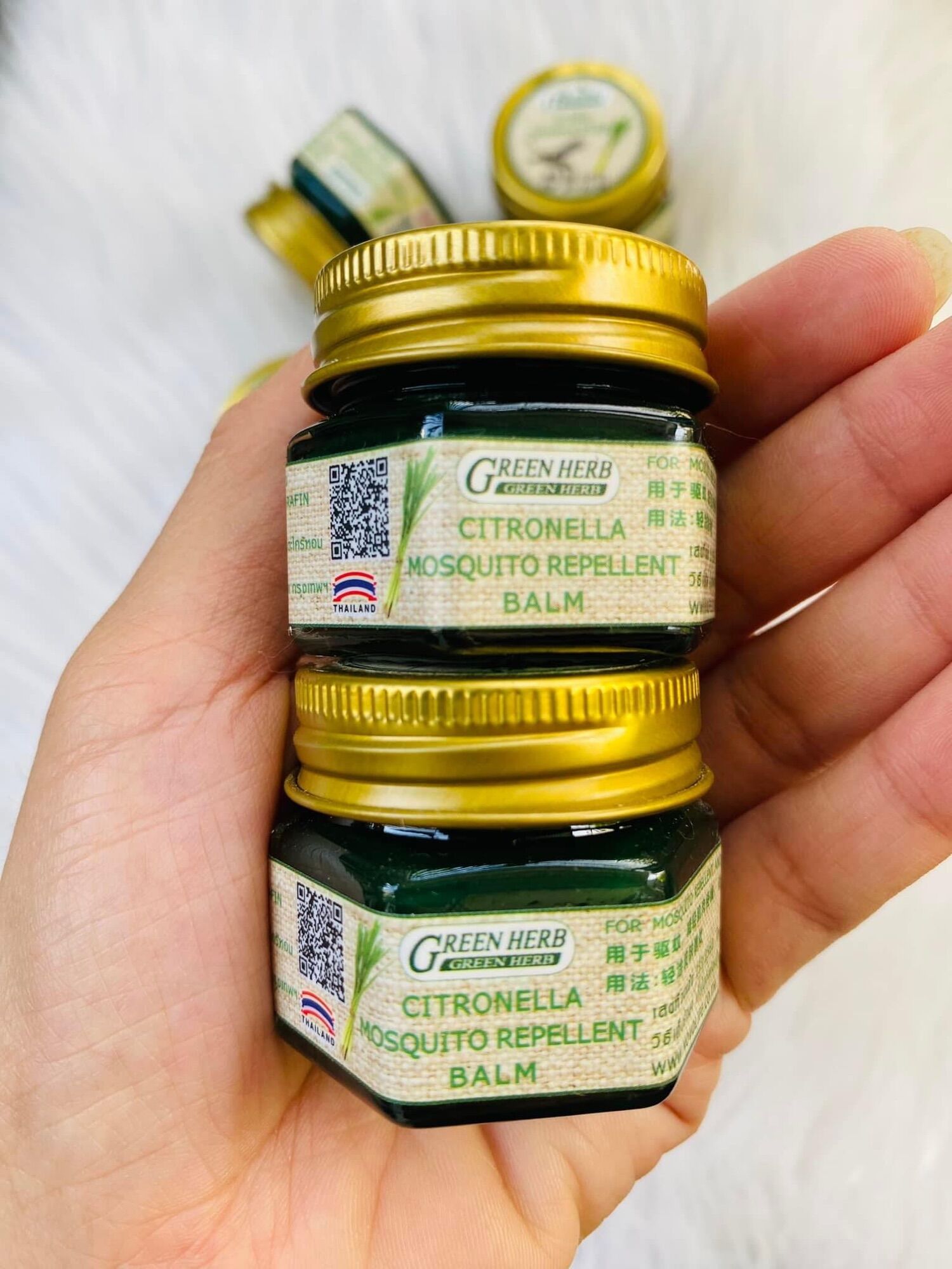 Dầu cù là Green Herb Balm thoa muỗi đốt Thái lan