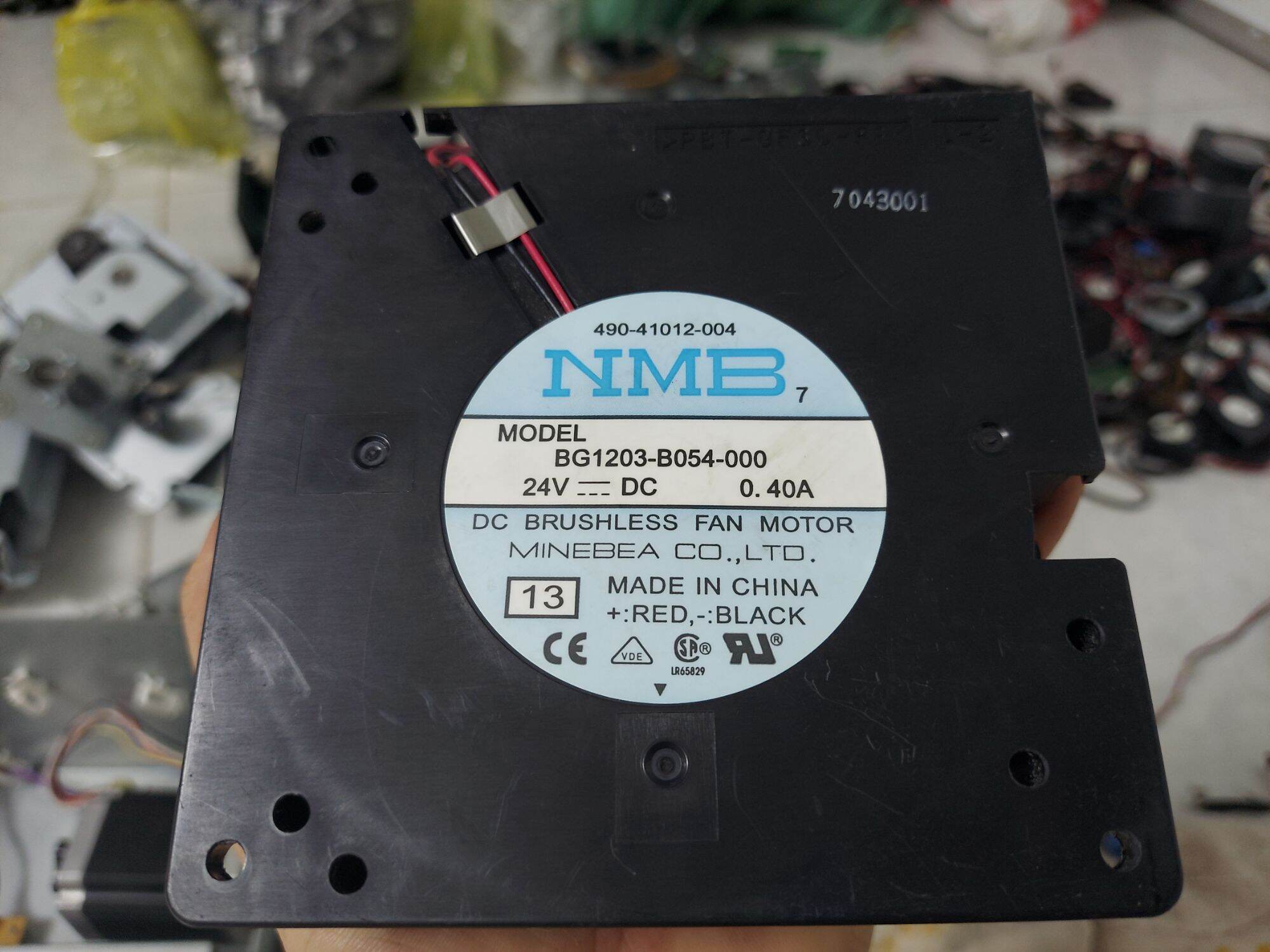Quạt Sò NMB 24v-0.4A tháo máy Nhật.