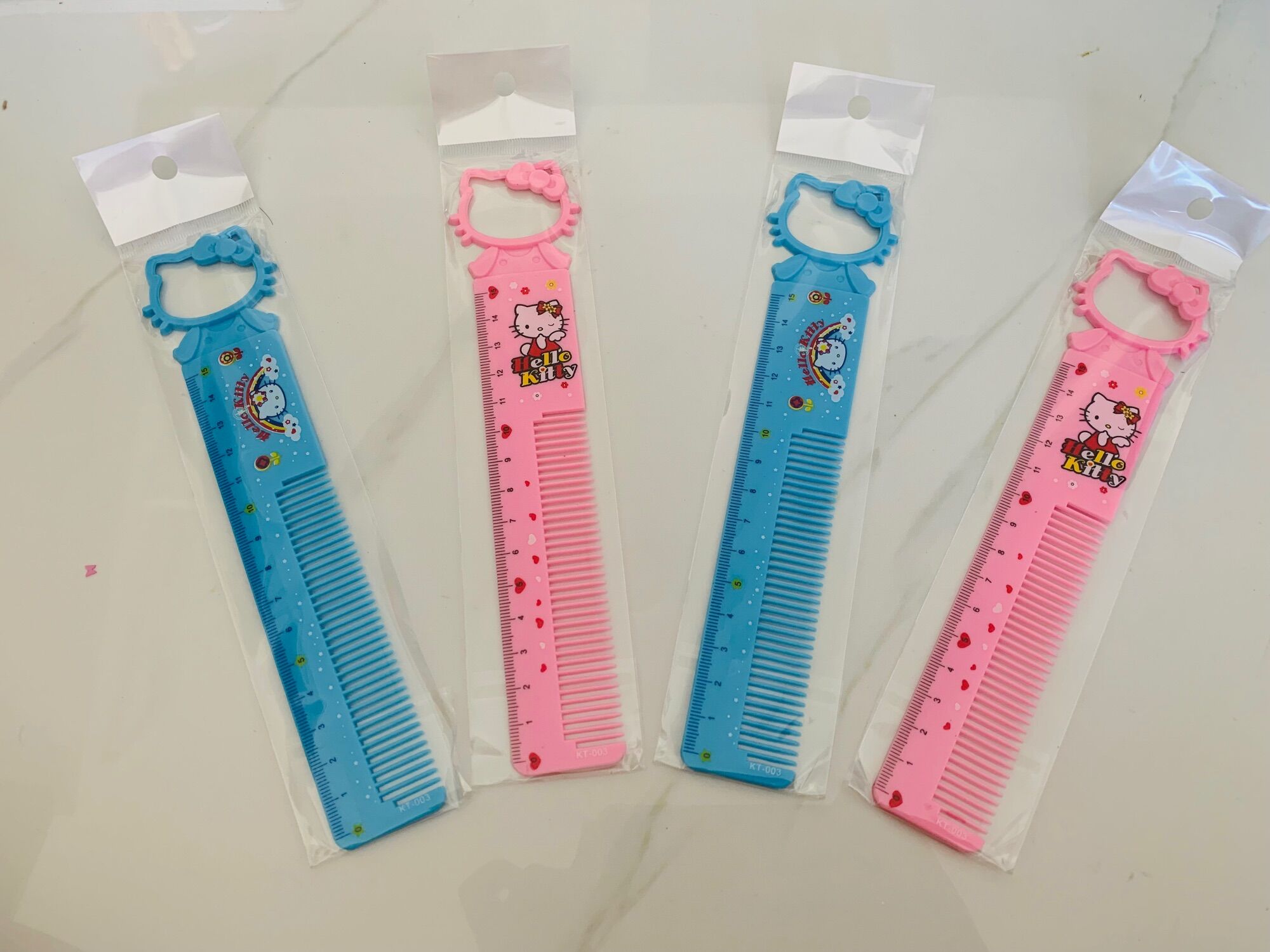 Thước kẻ hình kitty dạng lược 15cm