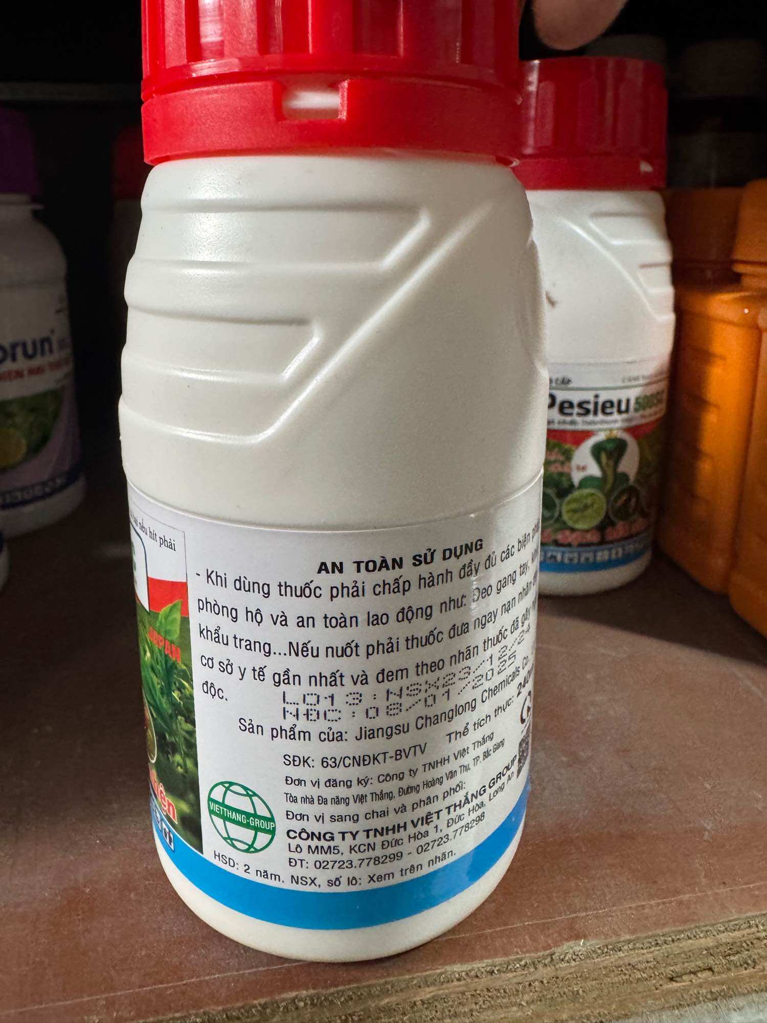 Thuốc diệt nhện đỏ Pesieu 500sc (chai 240ml)