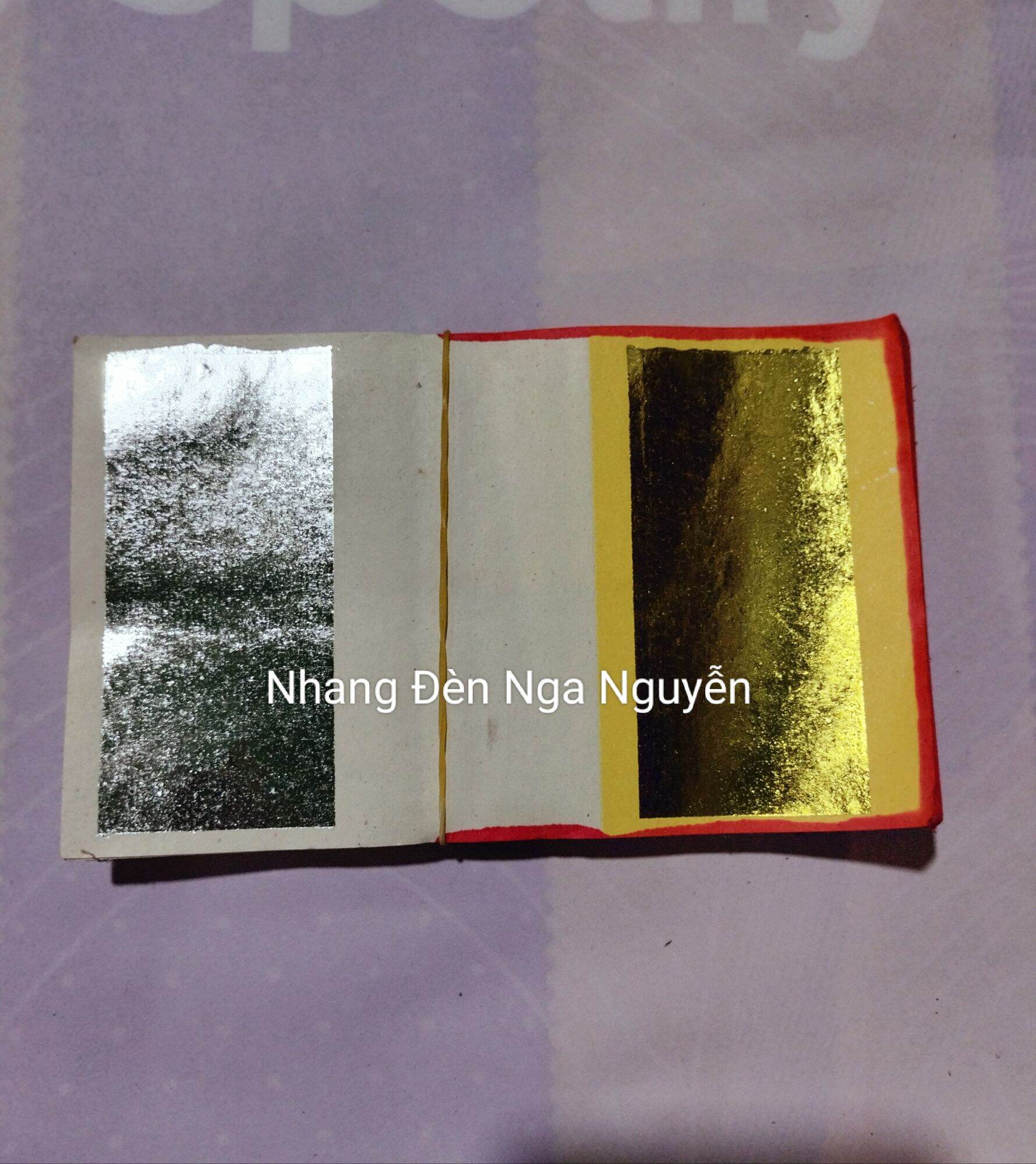 Xấp giấy cúng bạc hai đầu lớn nhỏ