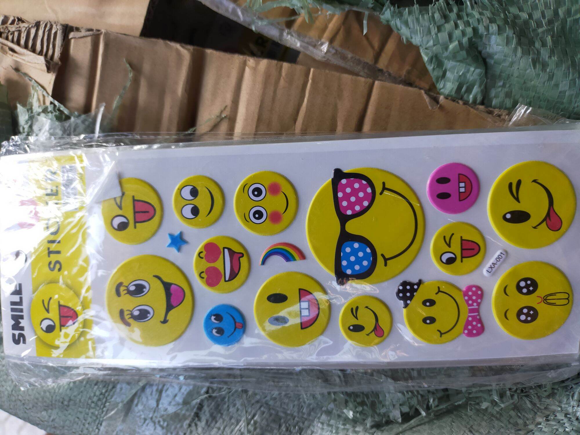 Sét 20 tờ dán sticker mặt cười