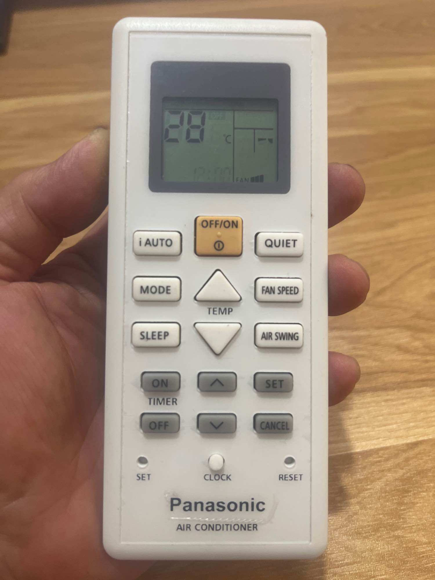 Điều khiển điều hoà inverter panasonic.