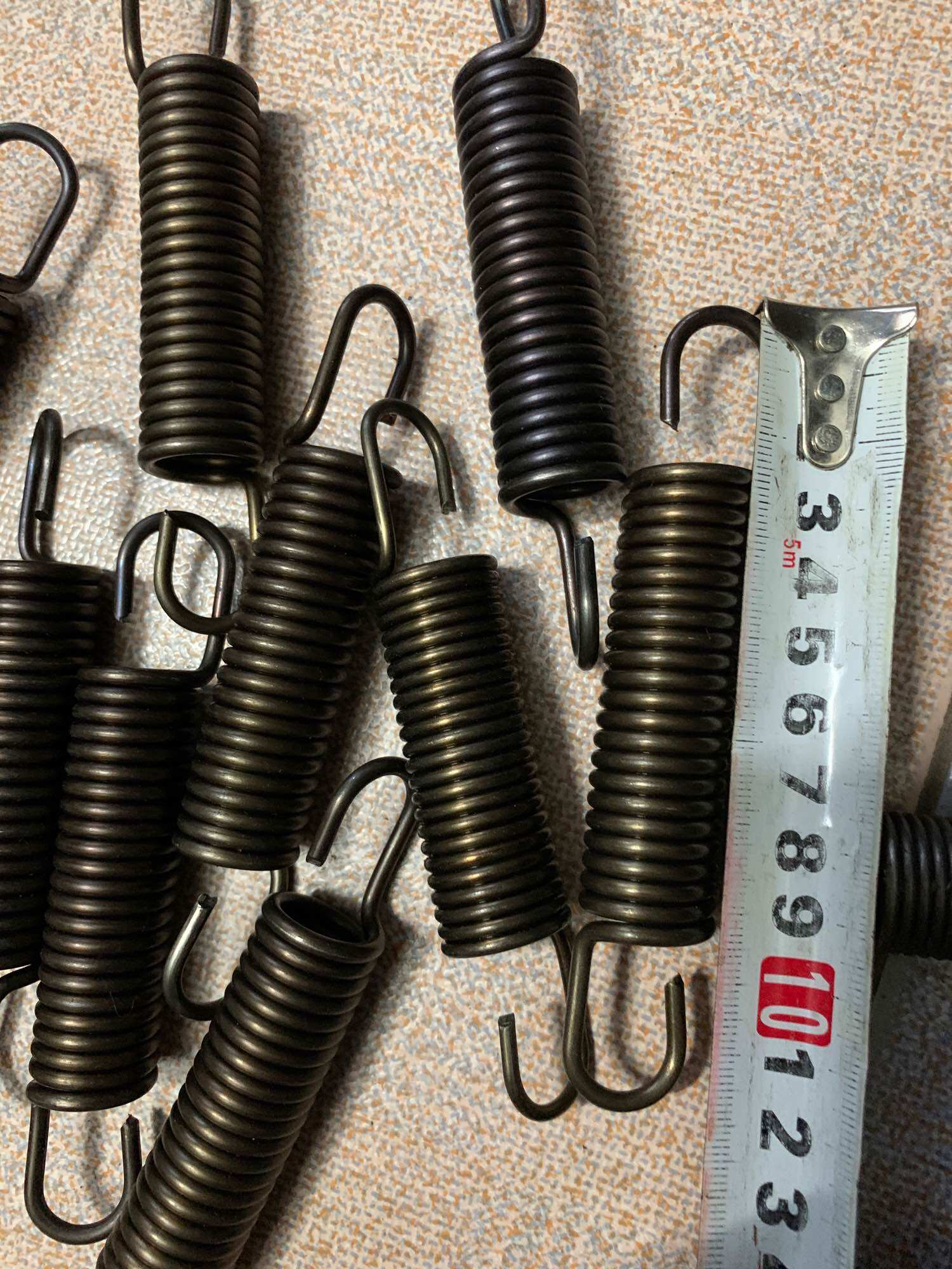 Lò xo kéo phi 20 (sợi 3mm   .Dài 120mm)👍👍👍