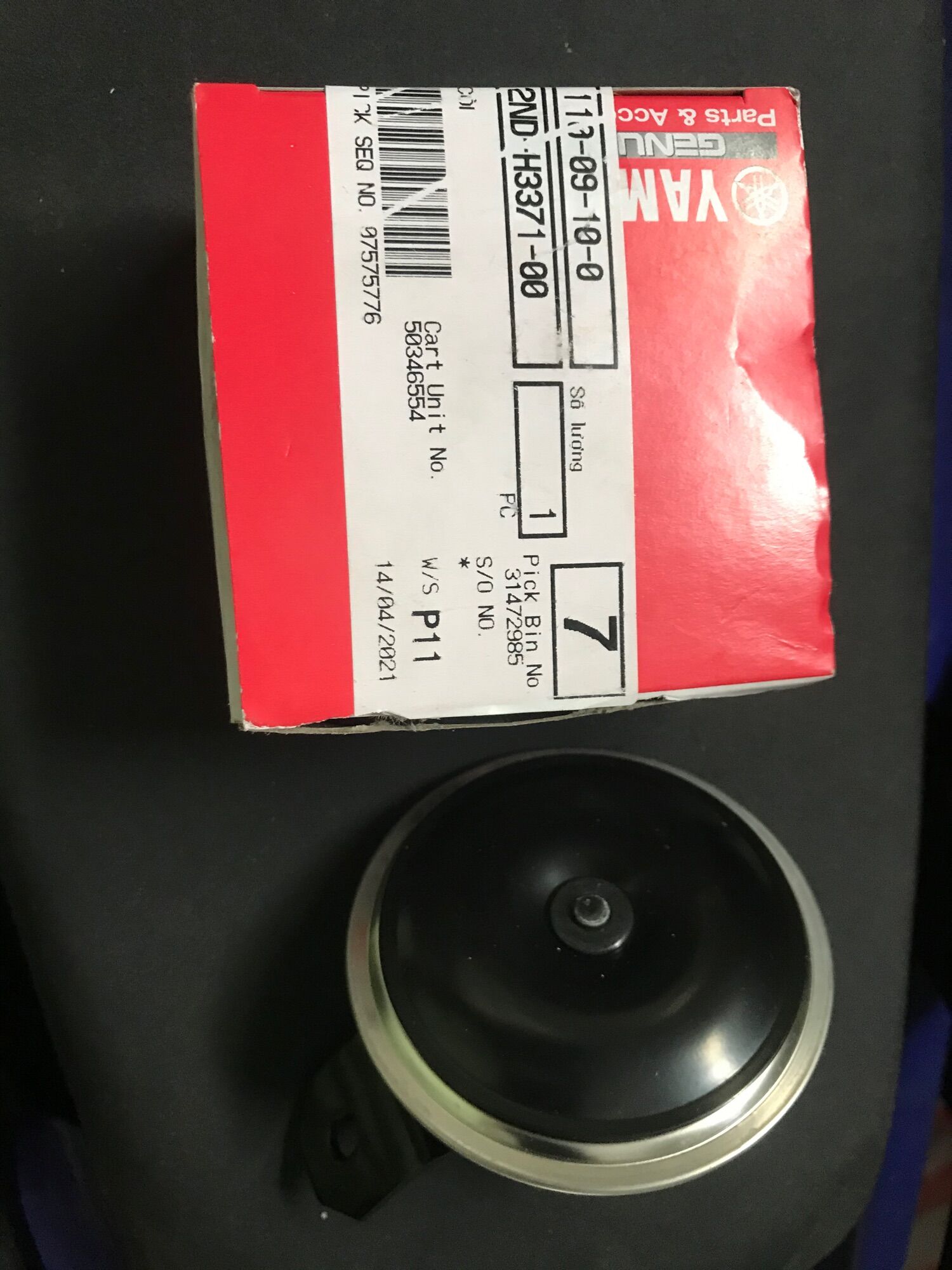 1 cái kèn zin yamaha exciter 150 chính hãng
