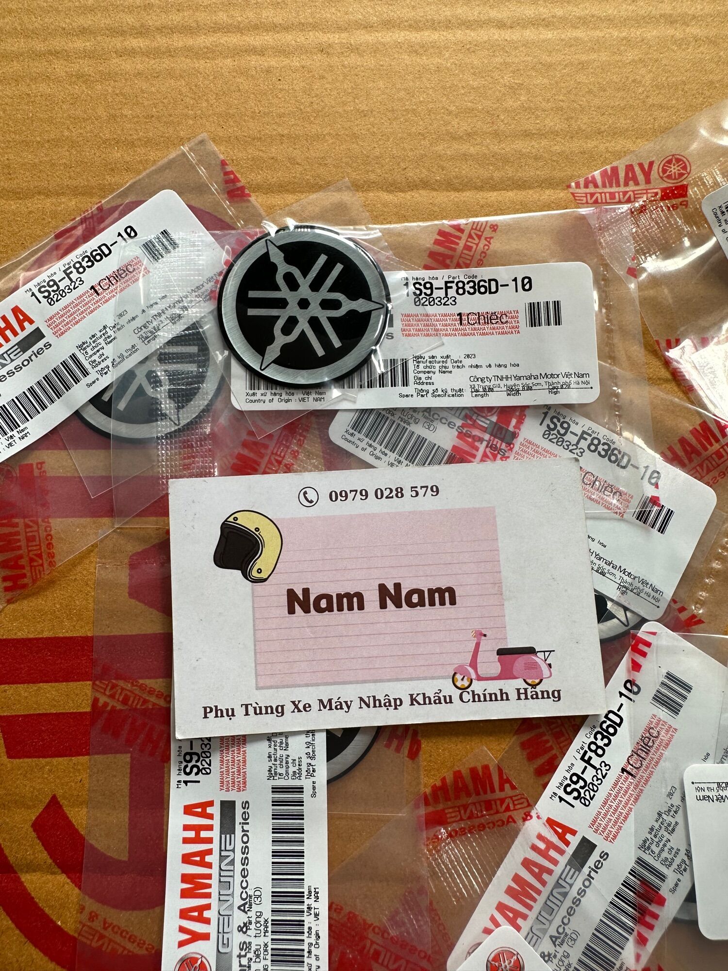logo dẻo yamaha 4cm dán bửng chính hãng