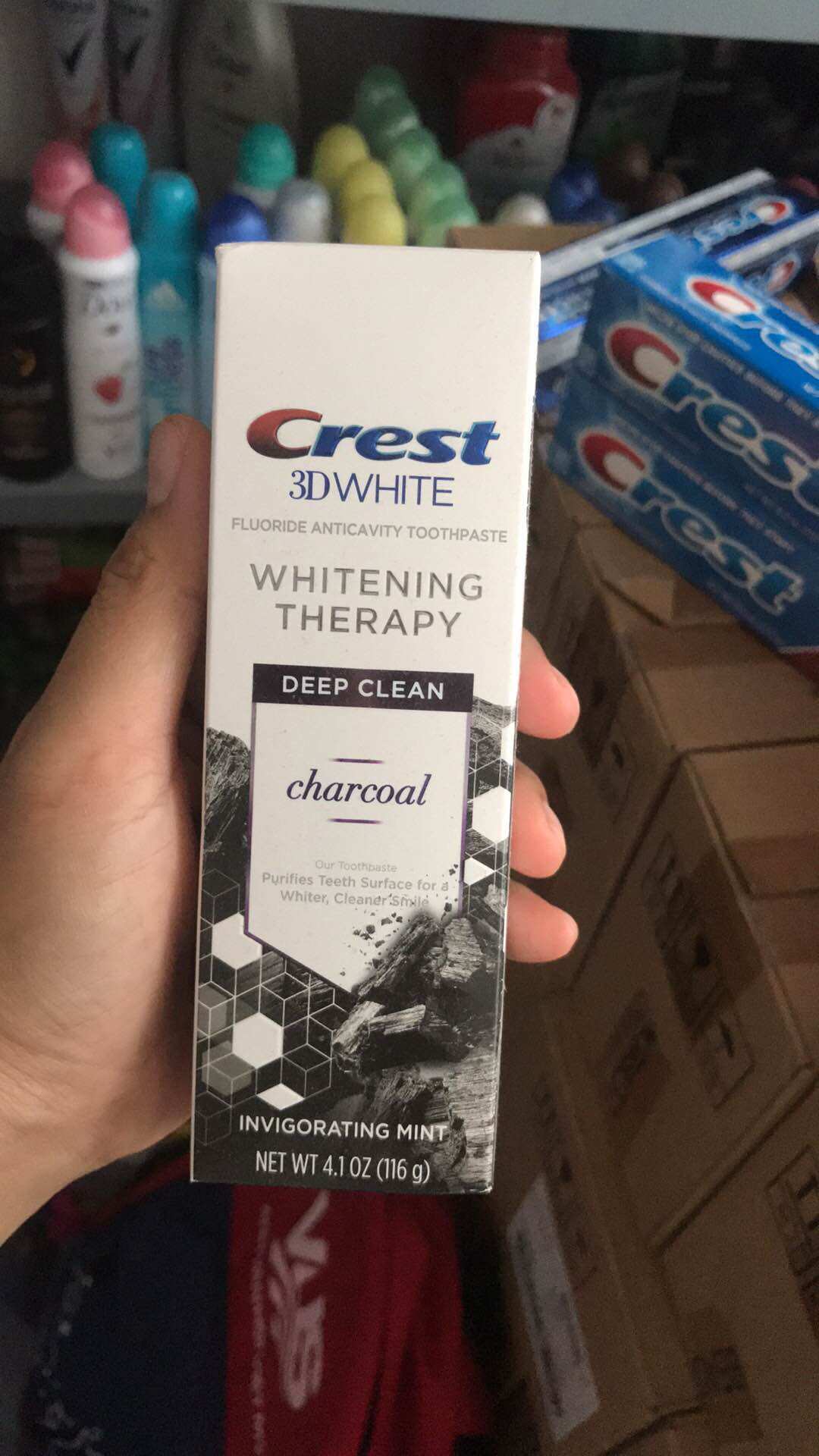 HSD 4/2024 - Kem Đánh Răng Crest 3D White Charcoal Deep Clean 116g