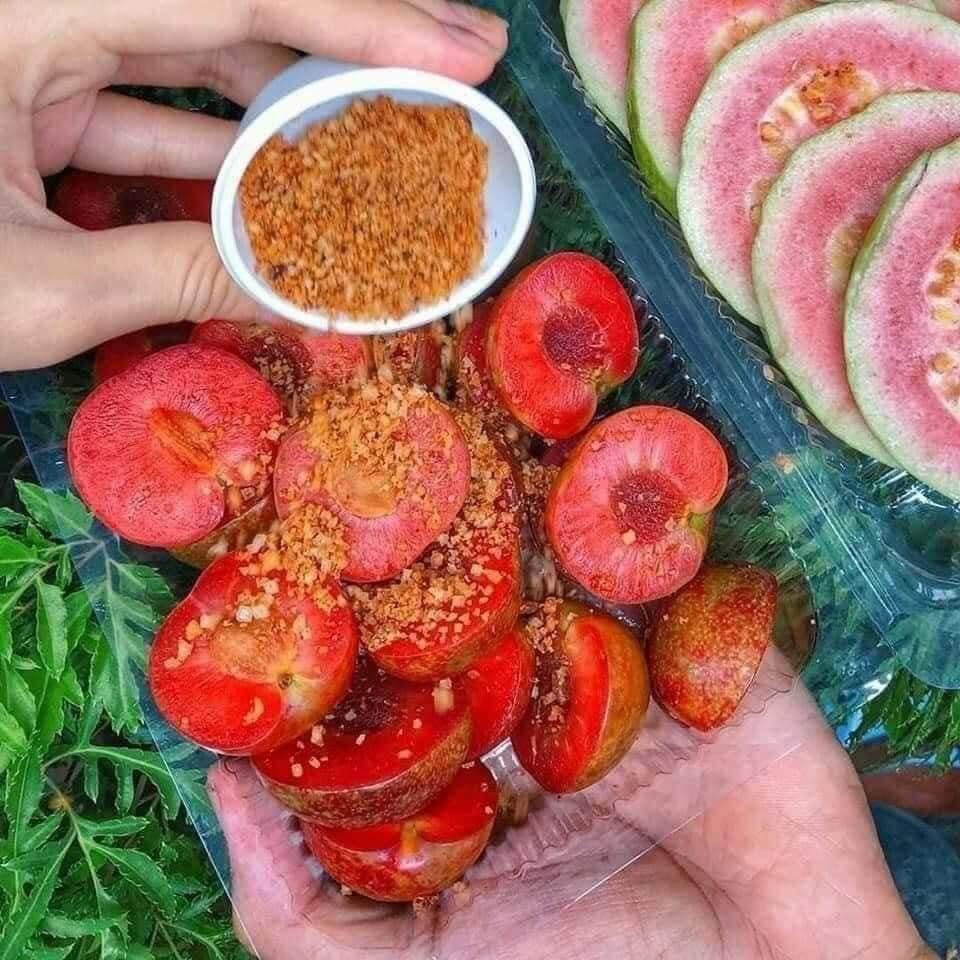 Muối omai Bà Thu túi 500 gram
