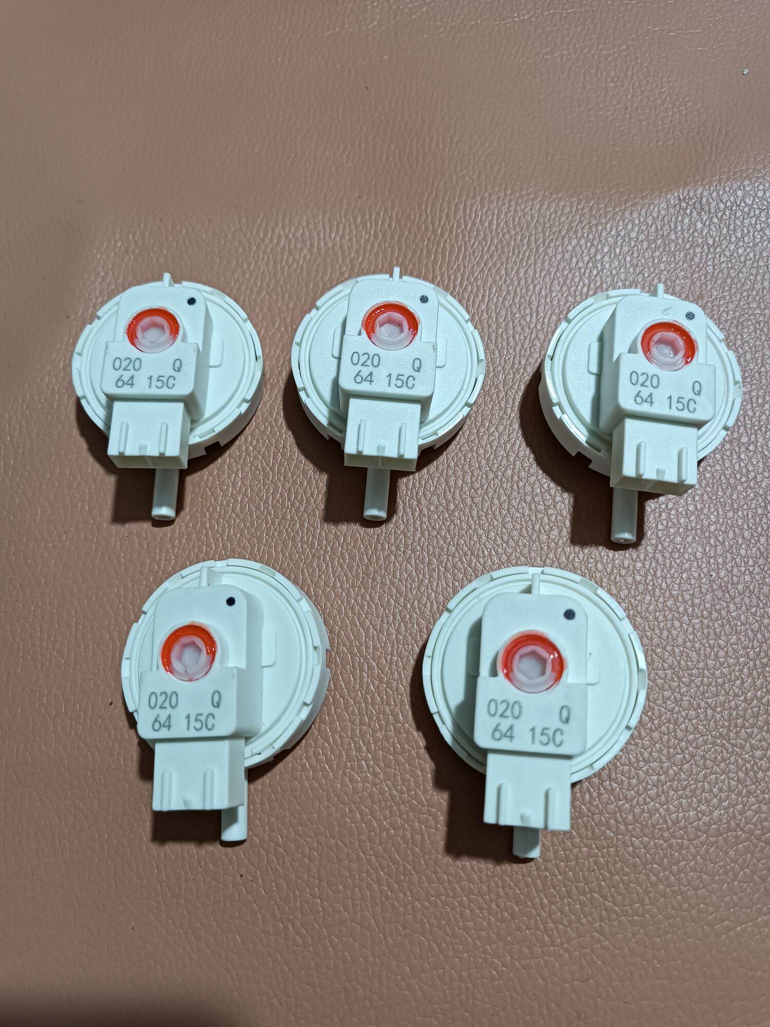 Phao máy giặt aqua