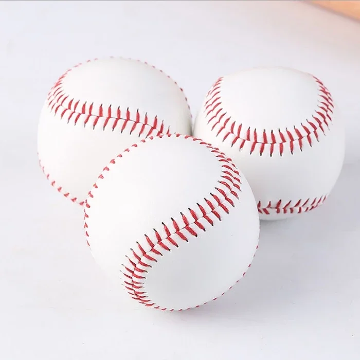 Quả bóng chày da mềm