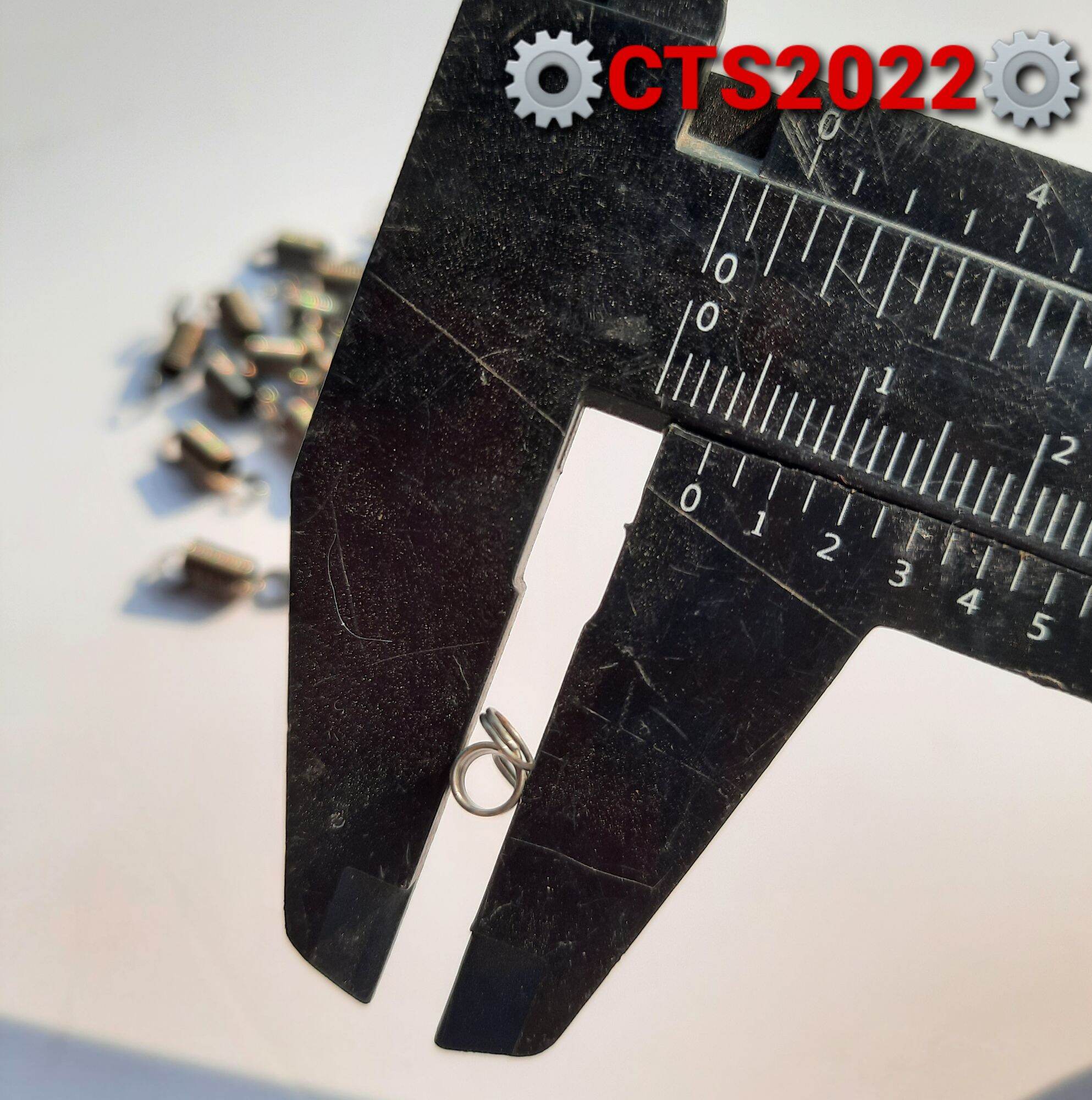 Lò xo kéo phi 3.5mm dài 6mm