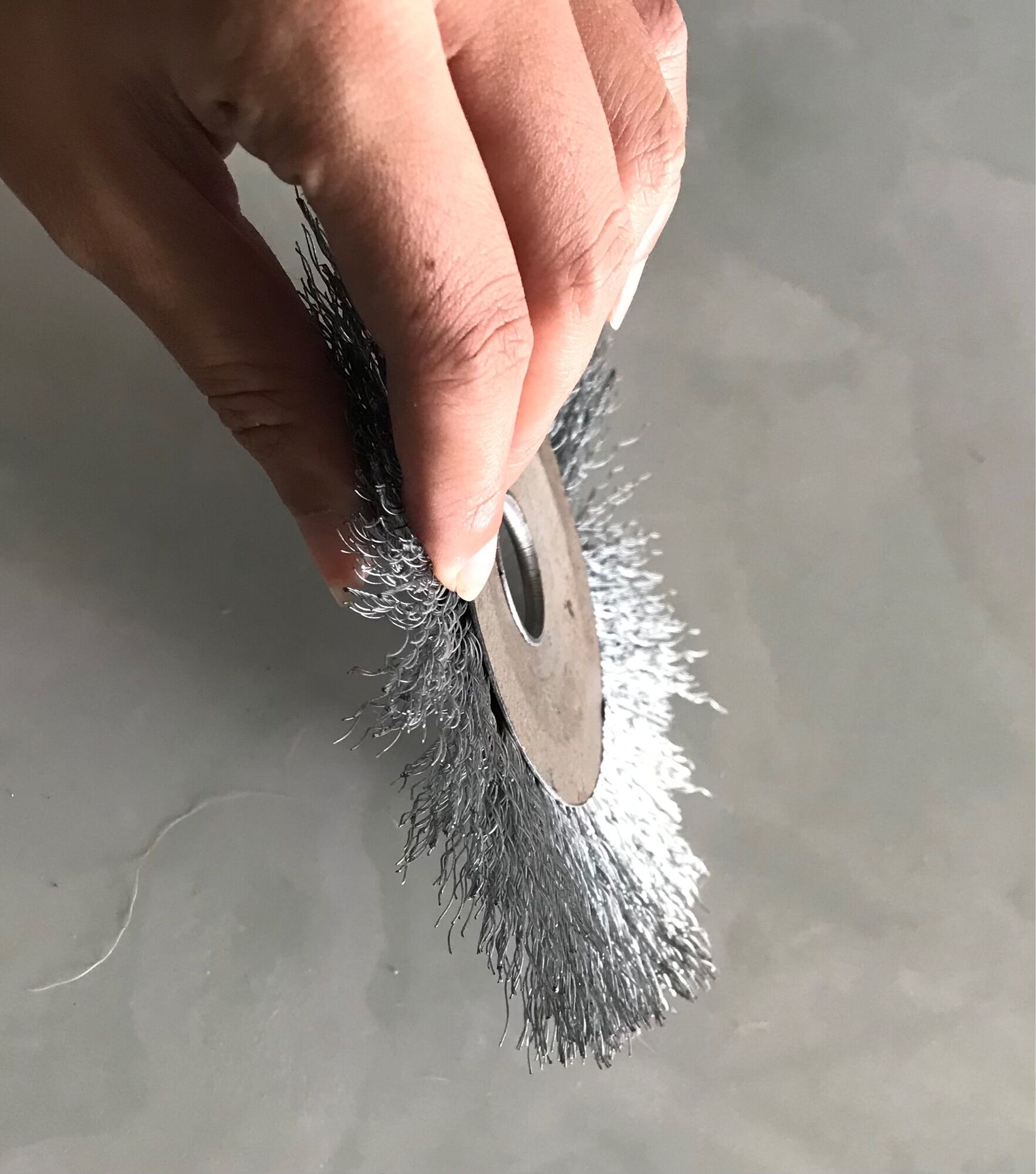 bánh cước sợi thép đánh bóng sắt rỉ sét ...