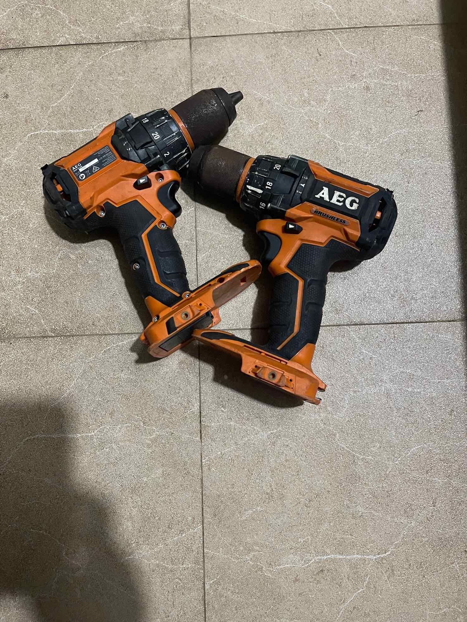 Xác khoan AEG 18v