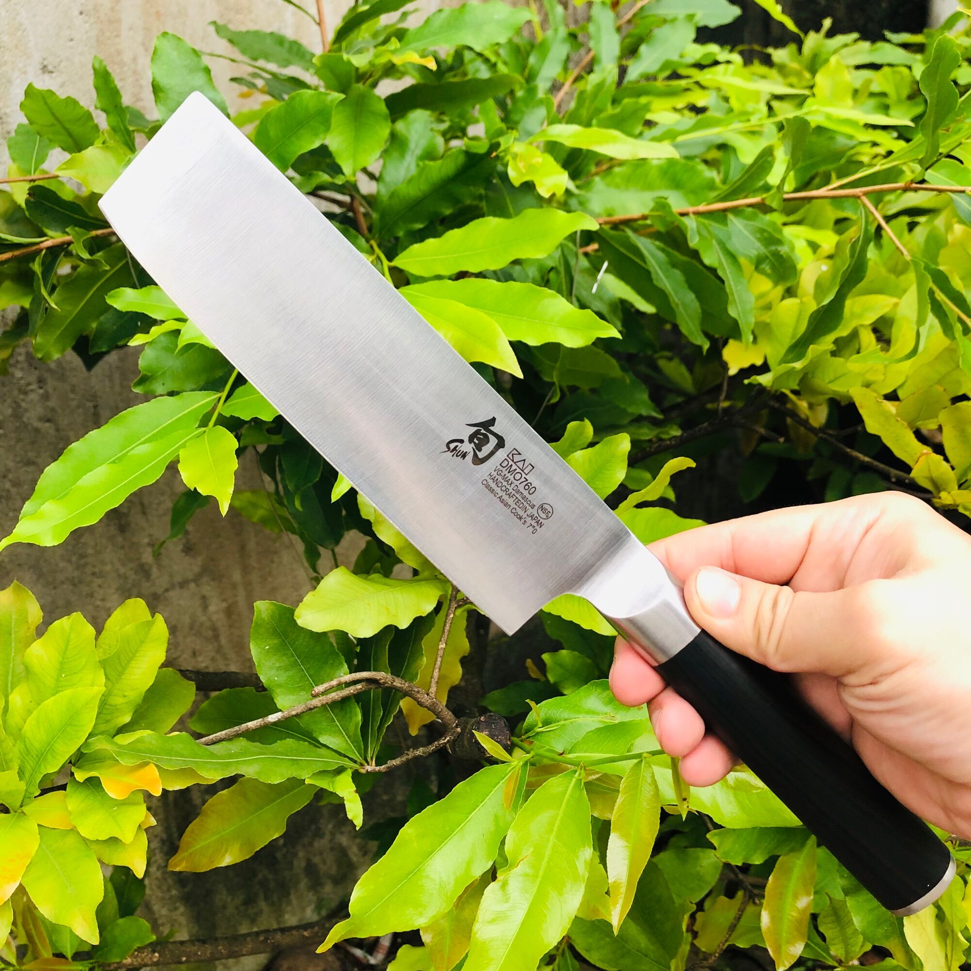 Dao thái thịt Nhật hiệu Kai dài 30cm rất sắc bén, thép không rỉ