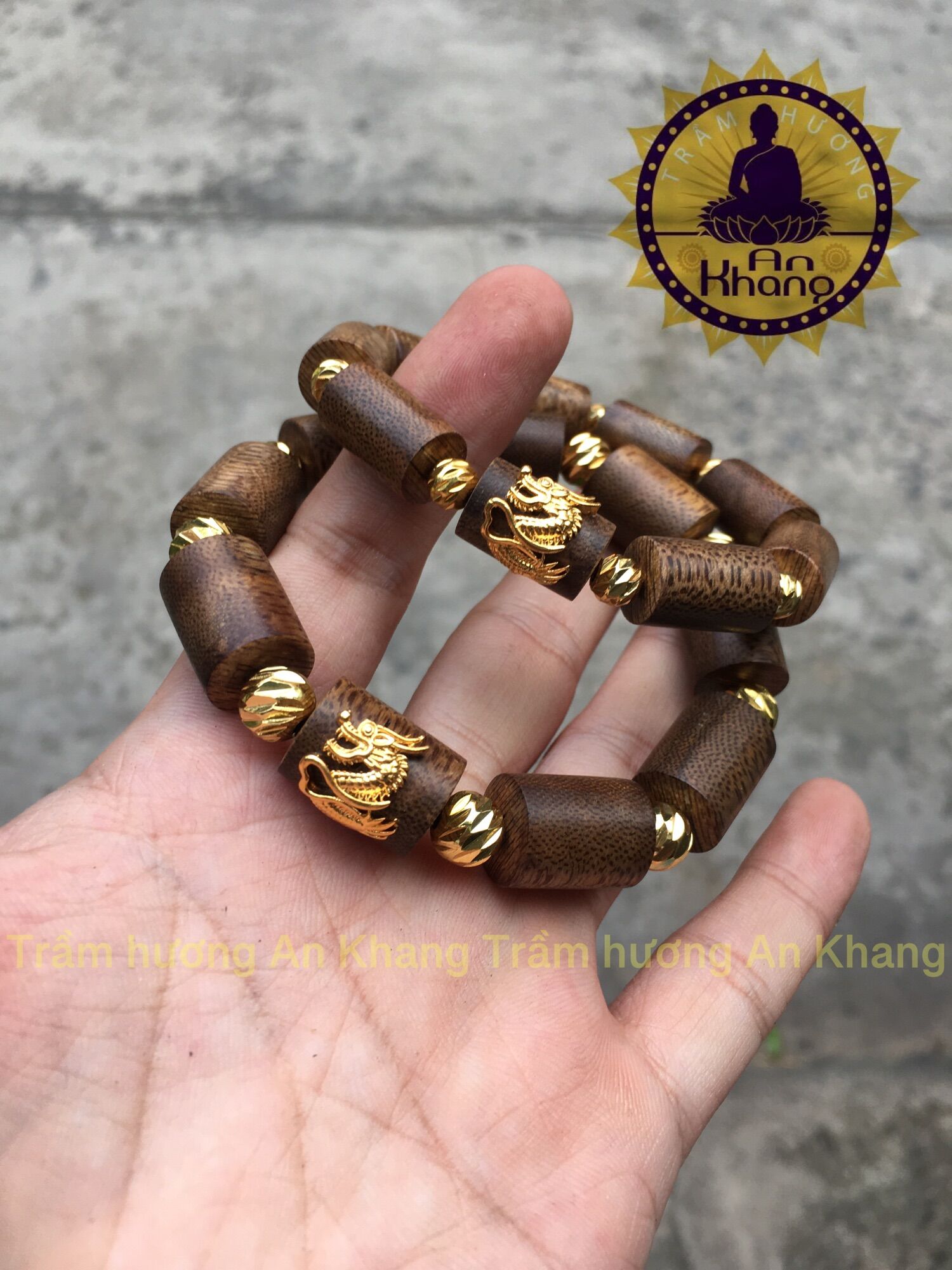 Vòng tay trầm tốc mix rồng