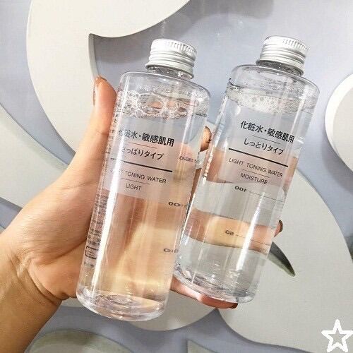 Nước hoa hồng Toner Muji Light Moisture Toning Water Nhật bản 200ml