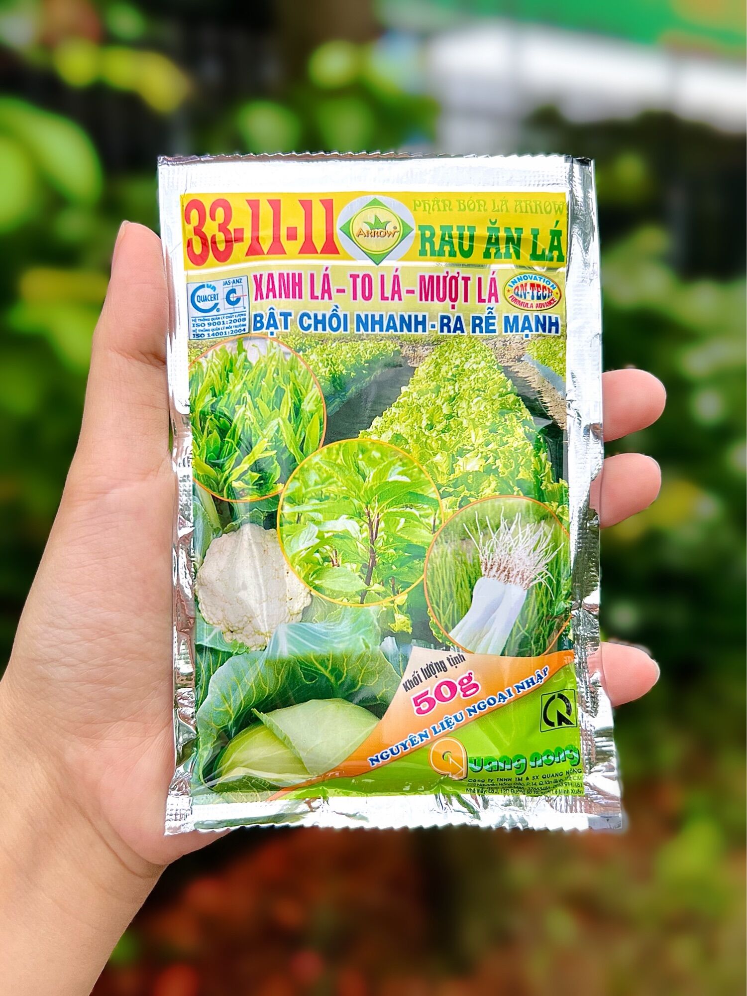 Phân bón lá rau ăn lá 33-11-11 gói 50gr xanh lá - dày lá - mượt lá