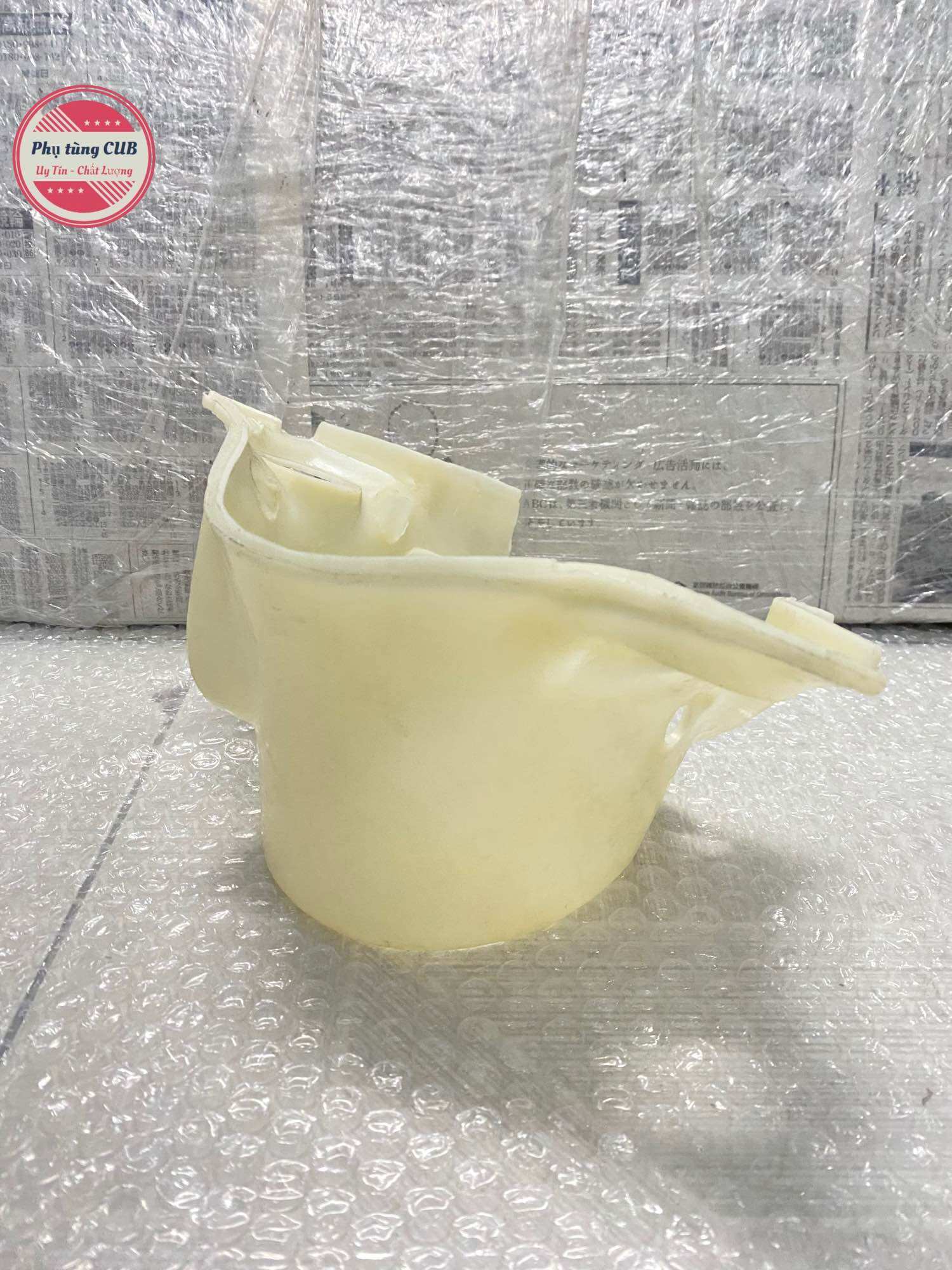 Bợ cổ xe cub 81-86-88 chưa sơn