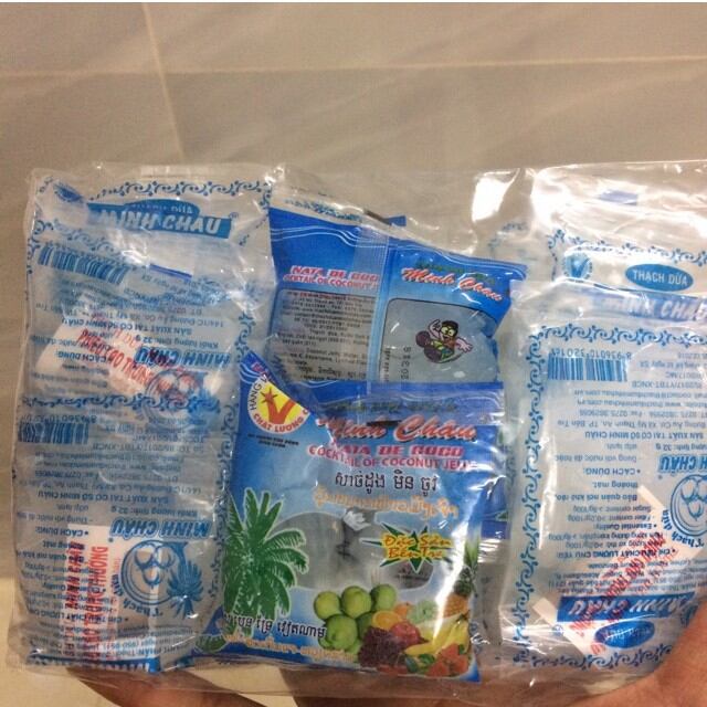 Bịch 22 gói thạch dừa Minh Châu ngon mát