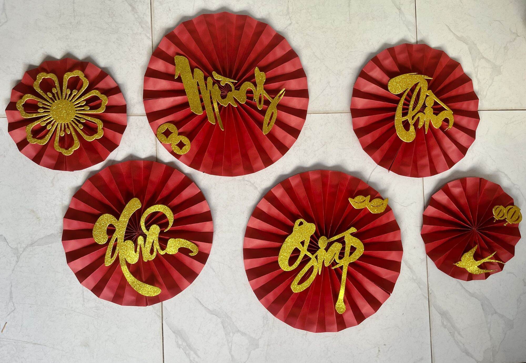 Combo 6 quạt đỏ trang trí têt