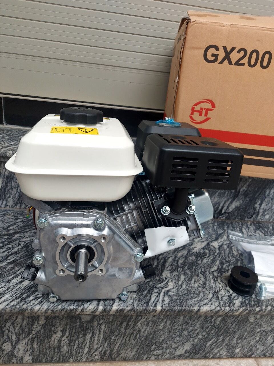 ĐỘNG CƠ XĂNG HONDA GX-200 - GX200